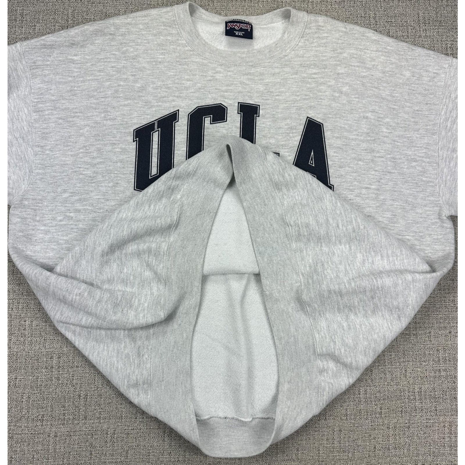 Jansport UCLA Bruins Sweatshirt 2XL Gray NCAA Crewneck JanSport USA Size US XXL / EU 58 / 5 - 4 Thumbnail