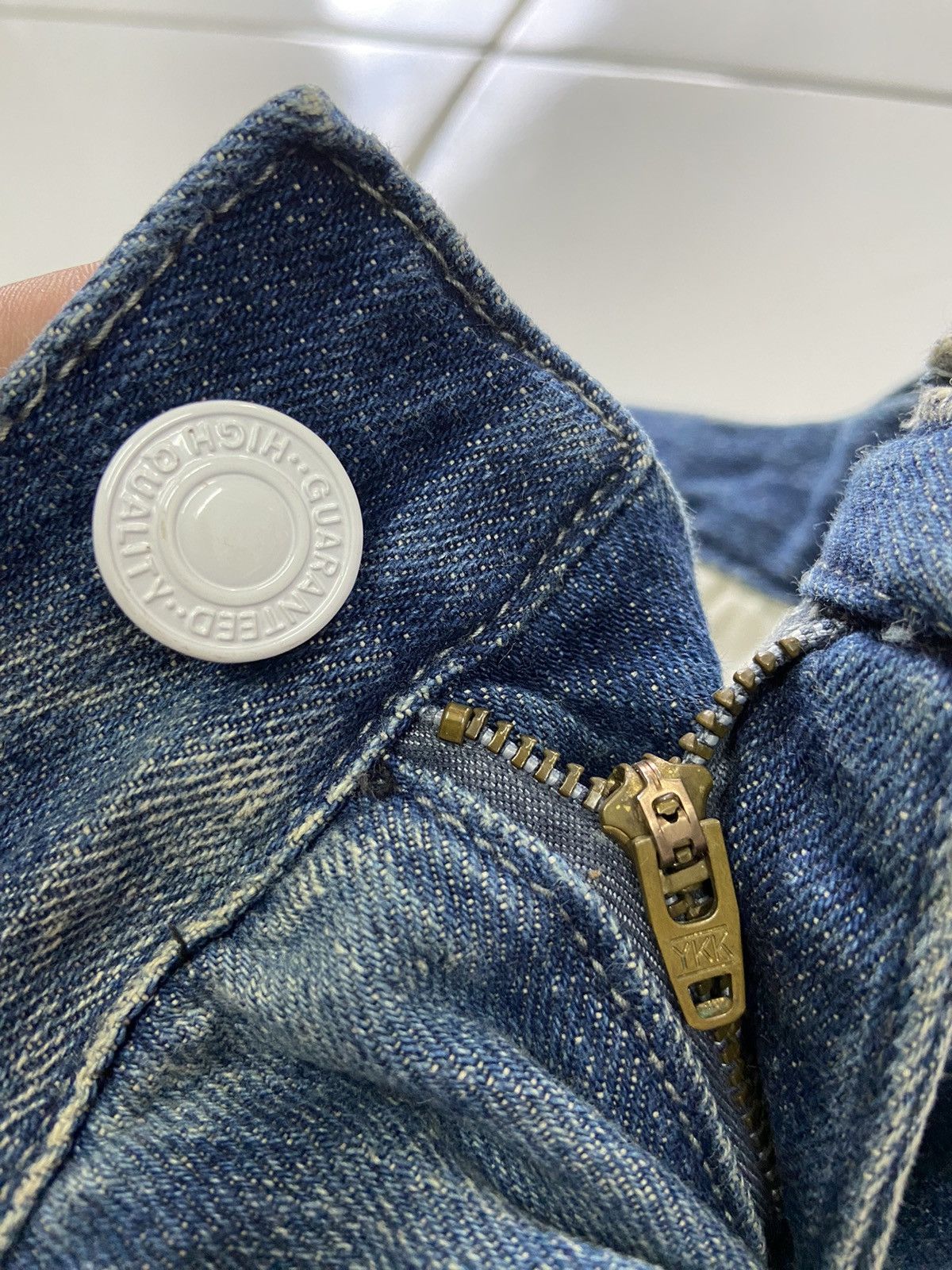 Anime VINTAGE ONE PIECE TONY CHOPPER OFFICIAL DENIM JEANS Size US 32 / EU 48 - 10 Thumbnail