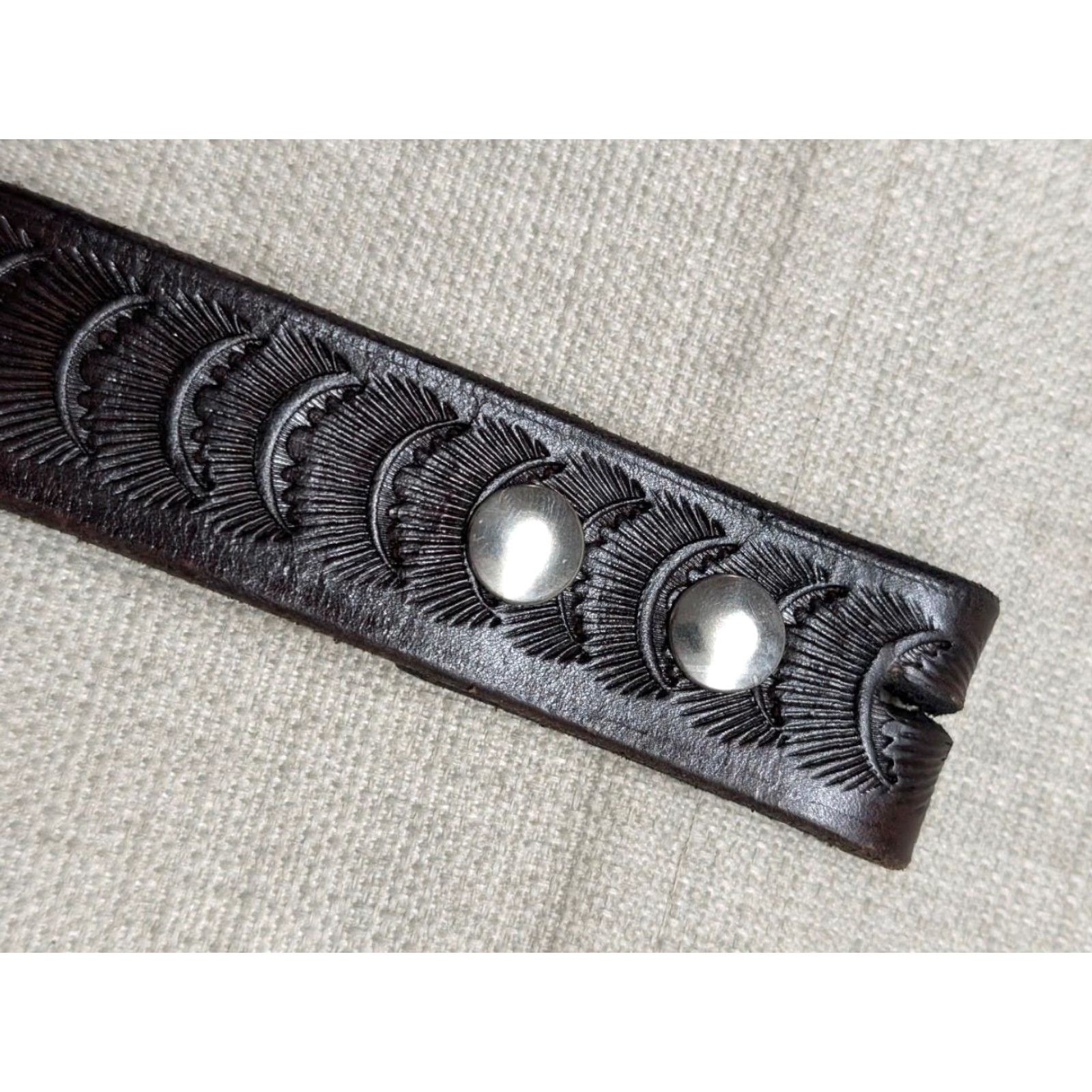 Vintage VINTAGE western belt Hand Tooled Geometric Leather 40 brown Mens Belt Geometric Southwestern 1-1/4" buckle 46" total length 39-43 holes Size 40 - 3 Thumbnail