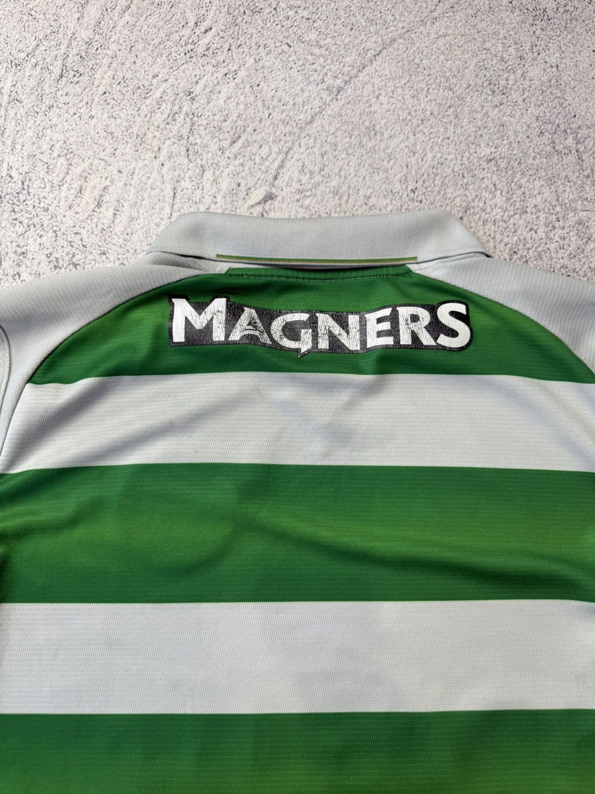 Other Celtic Jersey 2016/2017 Home Football Soccer Shirt Mens Home Size US M / EU 48-50 / 2 - 23 Thumbnail