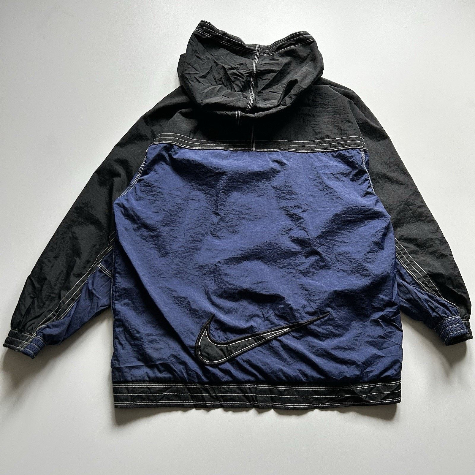Nike Vintage 90s Nike Jacket Size Small Hooded Windbreaker Rare Size US S / EU 44-46 / 1 - 3 Thumbnail