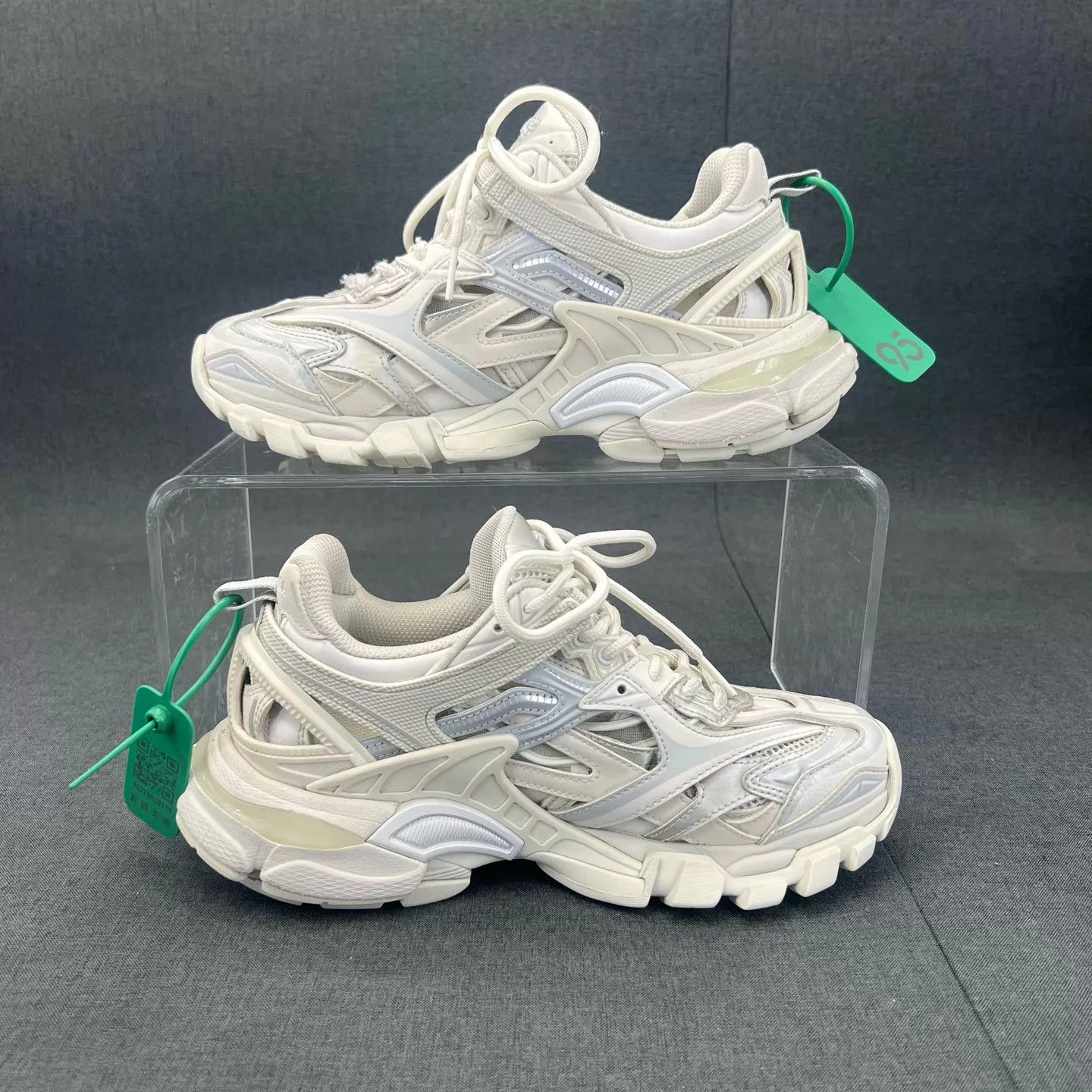 Balenciaga Balenciaga Track 2 White 37 Size US 6.5 / IT 36.5 - 2 Thumbnail