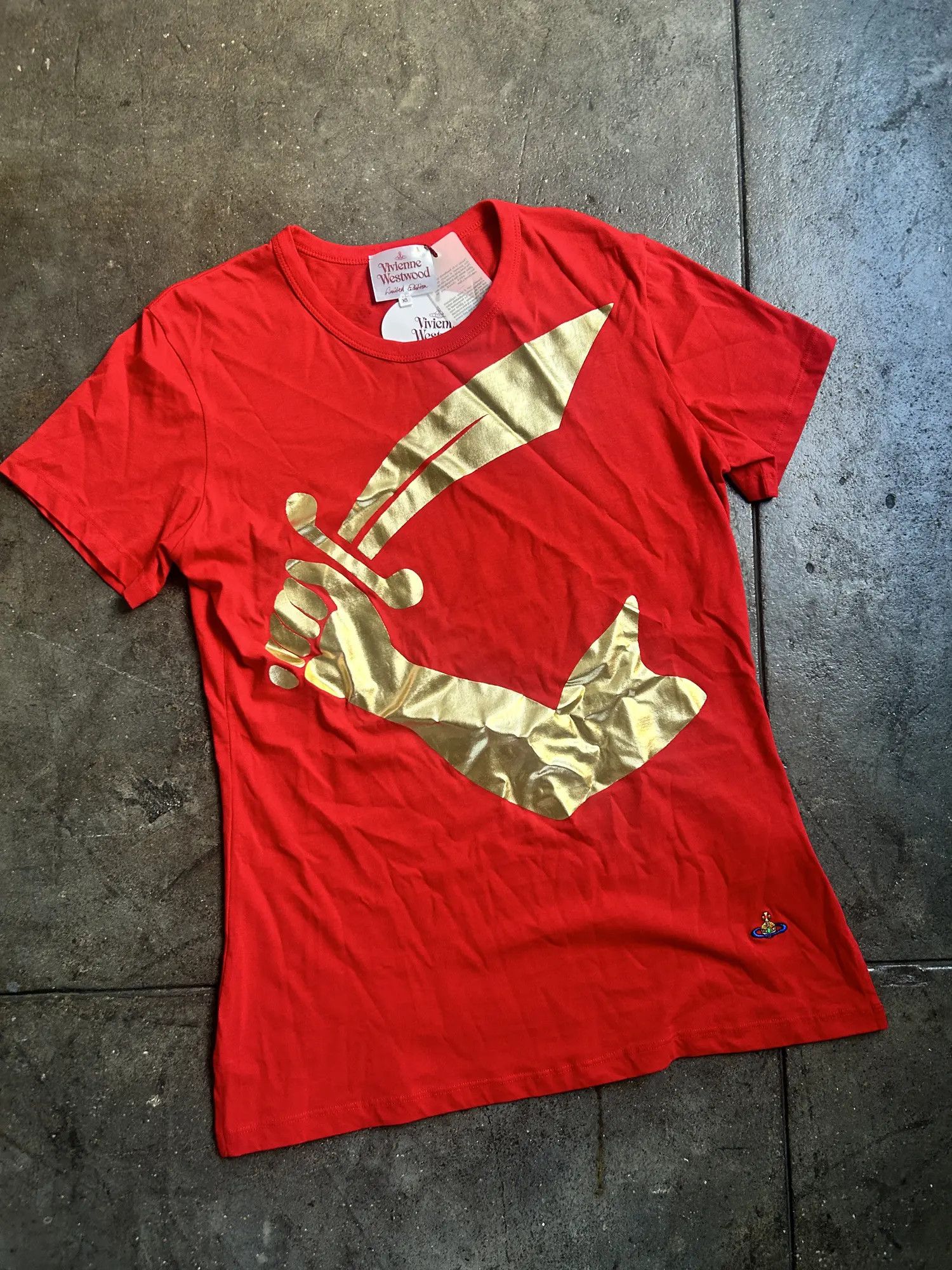 Vivienne Westwood 2015 Limited Edition Gold Reflective Saber T Shirt w/ Orb Size US S / EU 44-46 / 1 - 1 Thumbnail