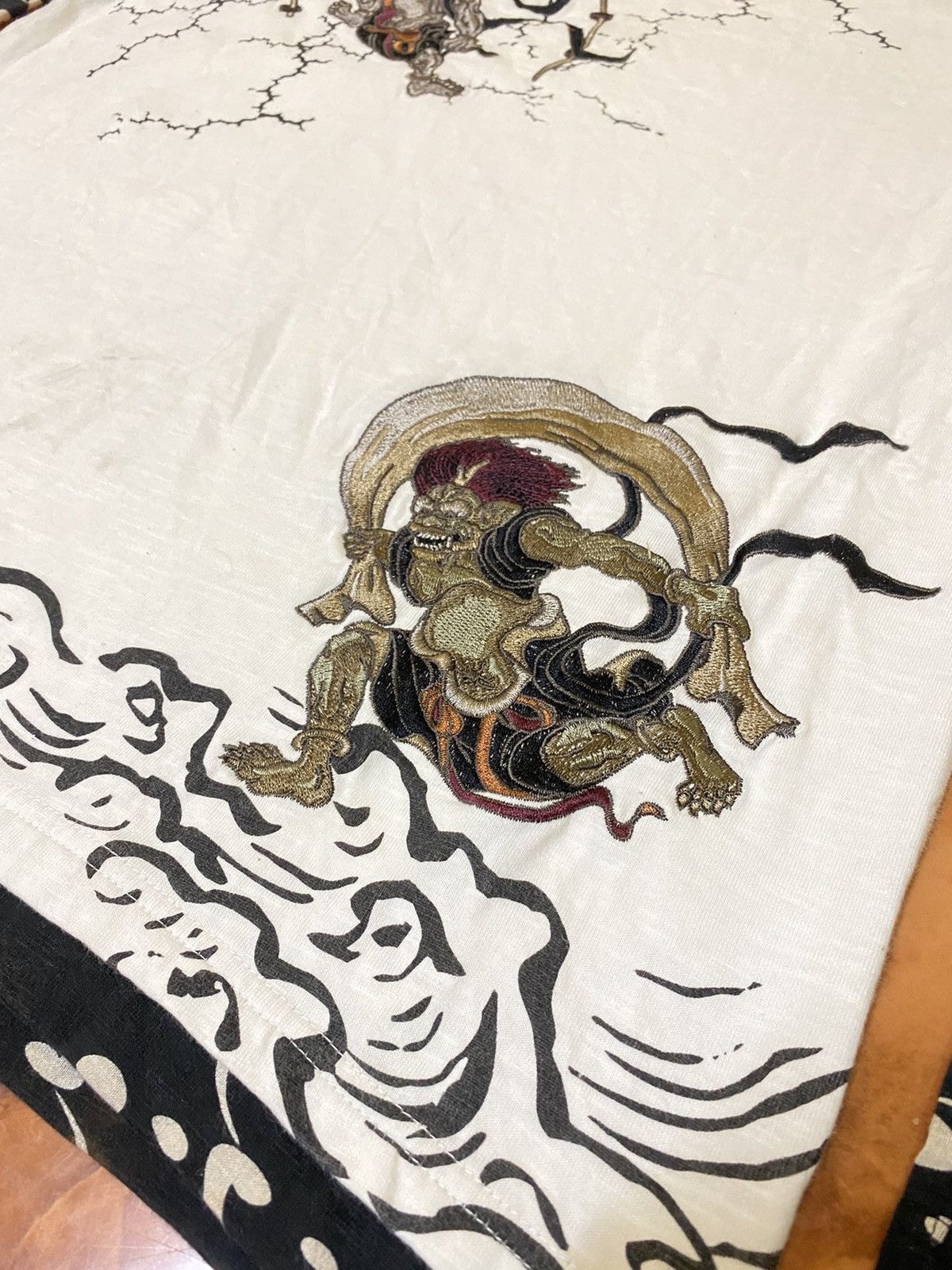 Japanese Brand Vintage karakuri tamashi god fighting iconic Size US S / EU 44-46 / 1 - 6 Thumbnail