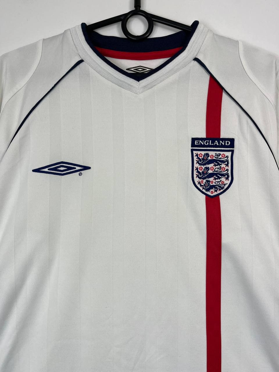 Umbro England 2003 2005 Home Football Shirt Jersey Umbro Mens L Size US L / EU 52-54 / 3 - 2 Thumbnail