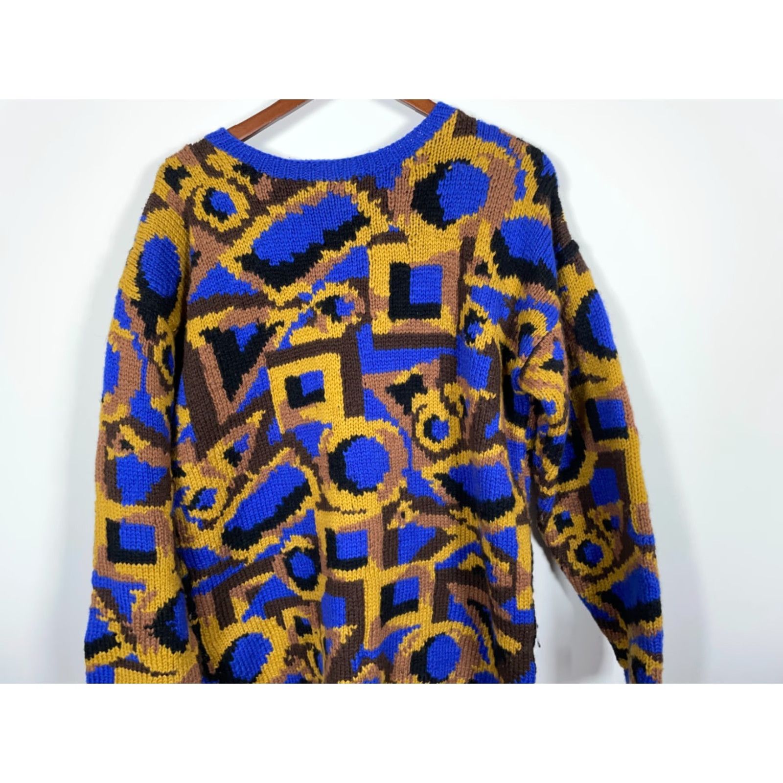 Vintage VINTAGE Adrienne Vittadini Sweater Women Small Blue Heavyweight Geometric Wool Knit Pullover 90s Retro Womens Size S / US 4 / IT 40 - 4 Thumbnail