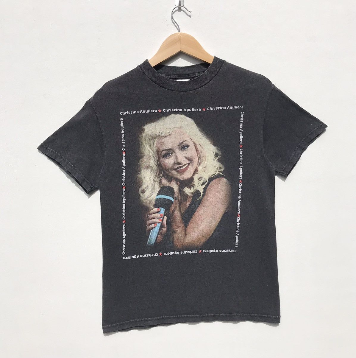Band Tees Vintage Christina Aguilera Tour 2007 Tee Sun Faded Size US S / EU 44-46 / 1 - 1 Thumbnail