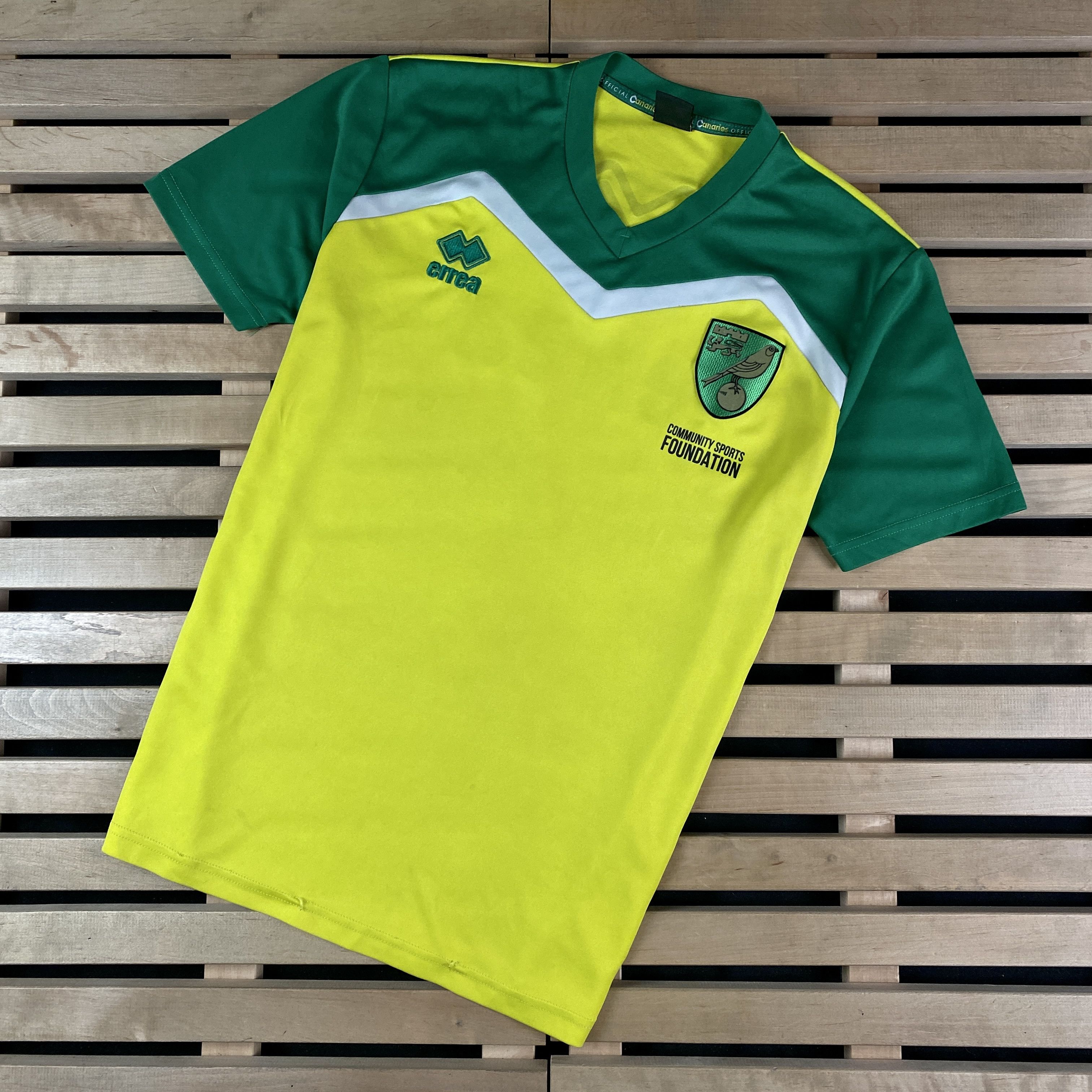 Errea Men’s Jersey T-Shirt Errea Norwich City Albion Size L Size US L / EU 52-54 / 3 - 1 Thumbnail