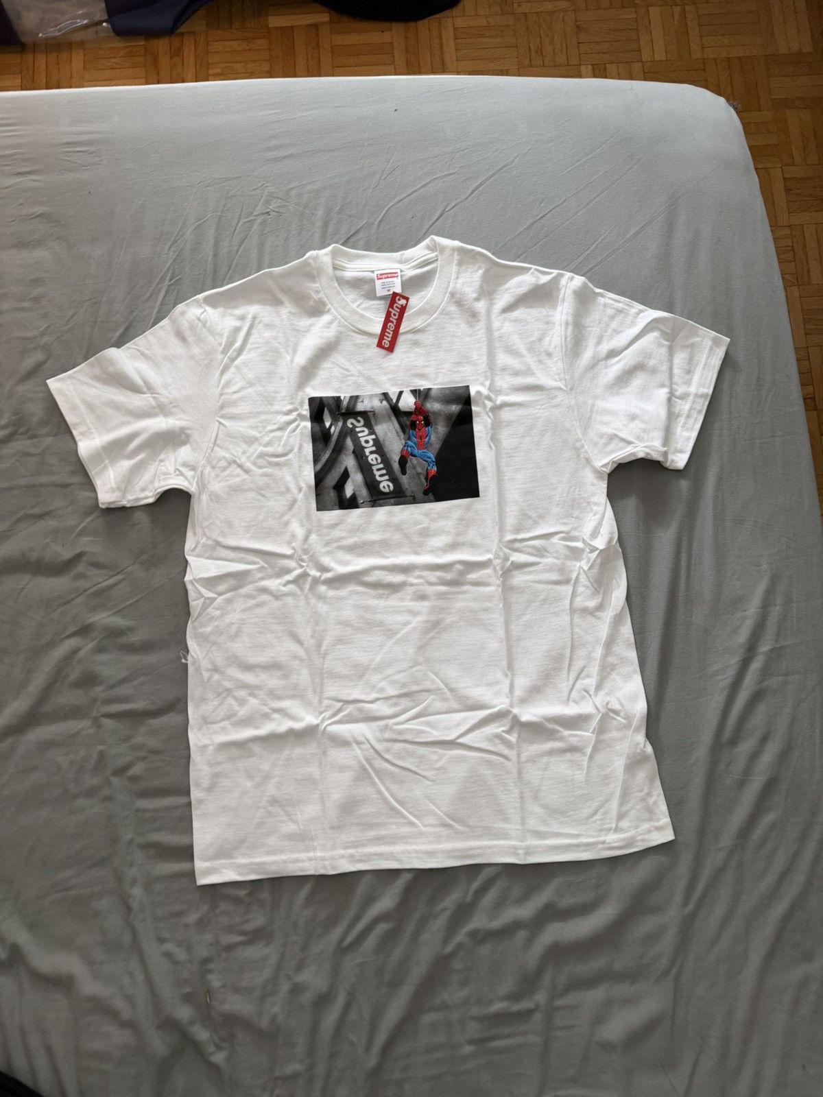 Supreme Supreme Spiderman Tee Size US M / EU 48-50 / 2 - 2 Thumbnail