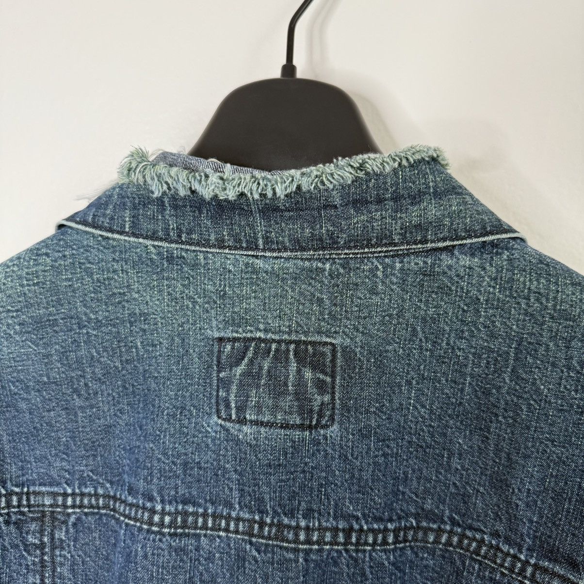 Gap Vintage 00’s GAP Unisex Denim Trucker Jacket Size L-M Size US M / EU 48-50 / 2 - 13 Thumbnail