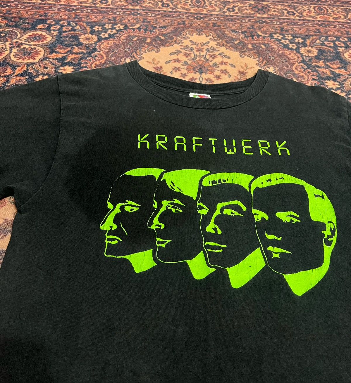 Band Tees × Vintage Vintage Kraftwerk Computer World Faded Shirt Size US M / EU 48-50 / 2 - 6 Thumbnail