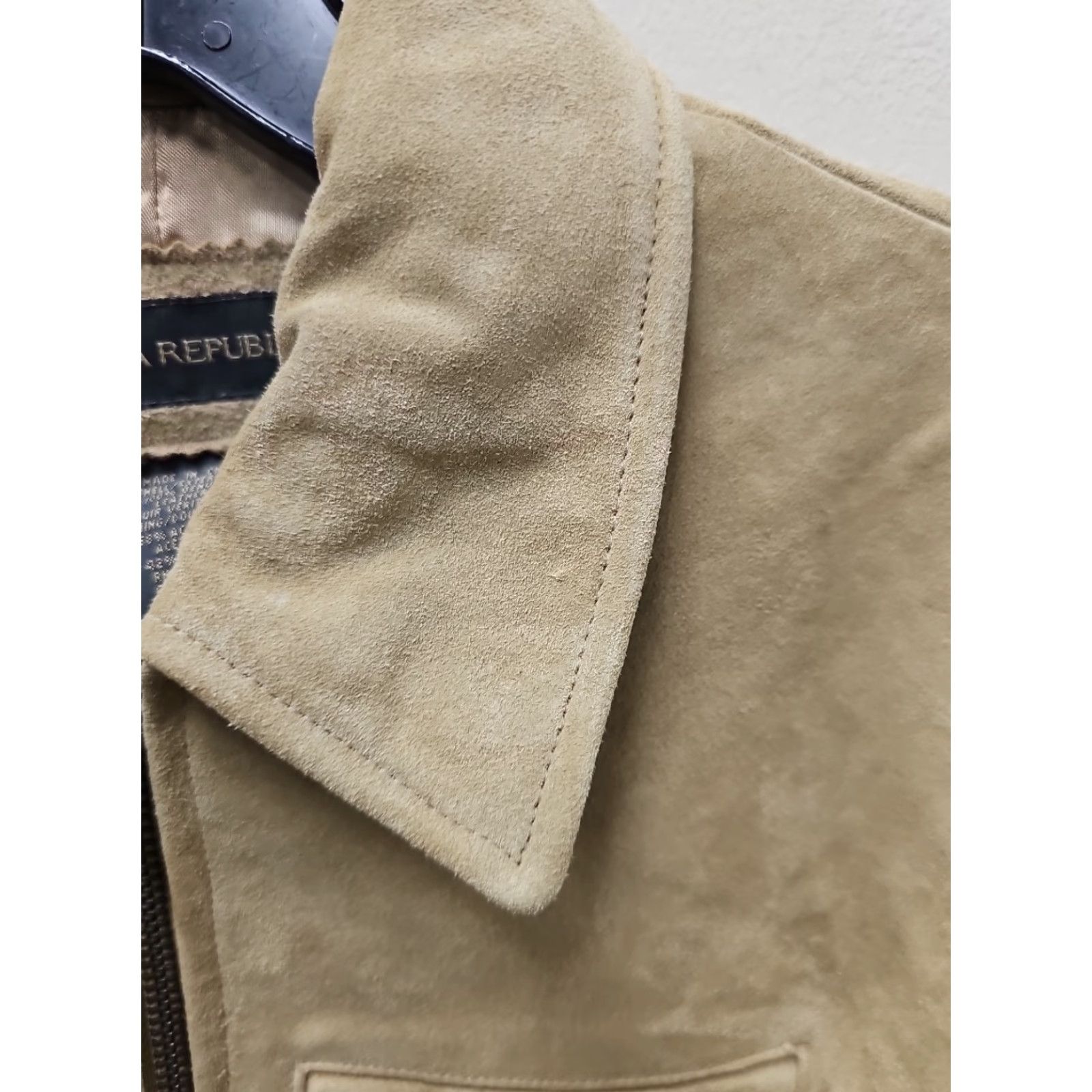 Banana Republic Banana Republic Jacket Women Beige Sz 2 Suede Zip Up Front Leather XT? Size XS / US 0-2 / IT 36-38 - 3 Thumbnail