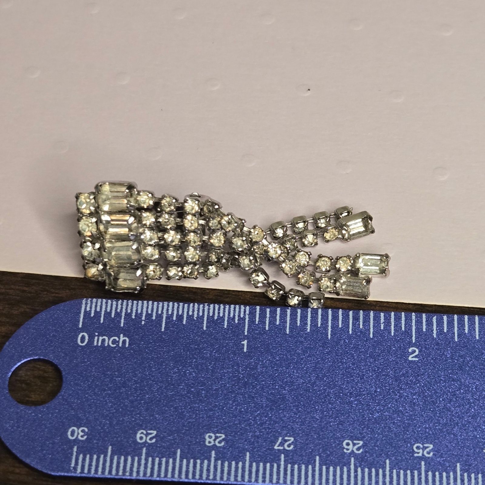 Vintage Vintage Clear Rhinestone Waterfall Clip On Earrings Size ONE SIZE - 8 Thumbnail