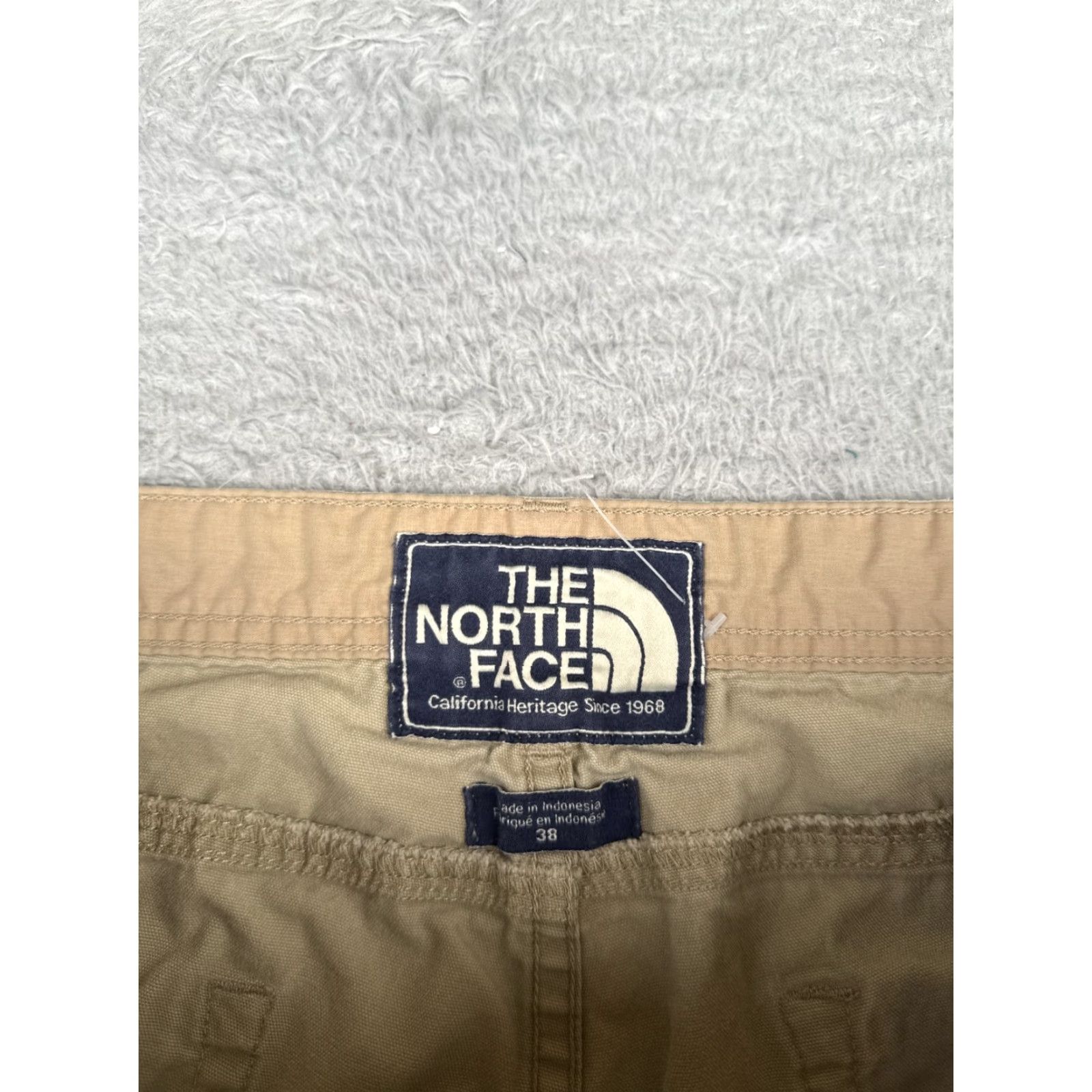 The North Face The North Face Men's Chino Shorts 38 Beige 10in Inseam Casual Outdoor Size US 38 / EU 54 - 7 Thumbnail