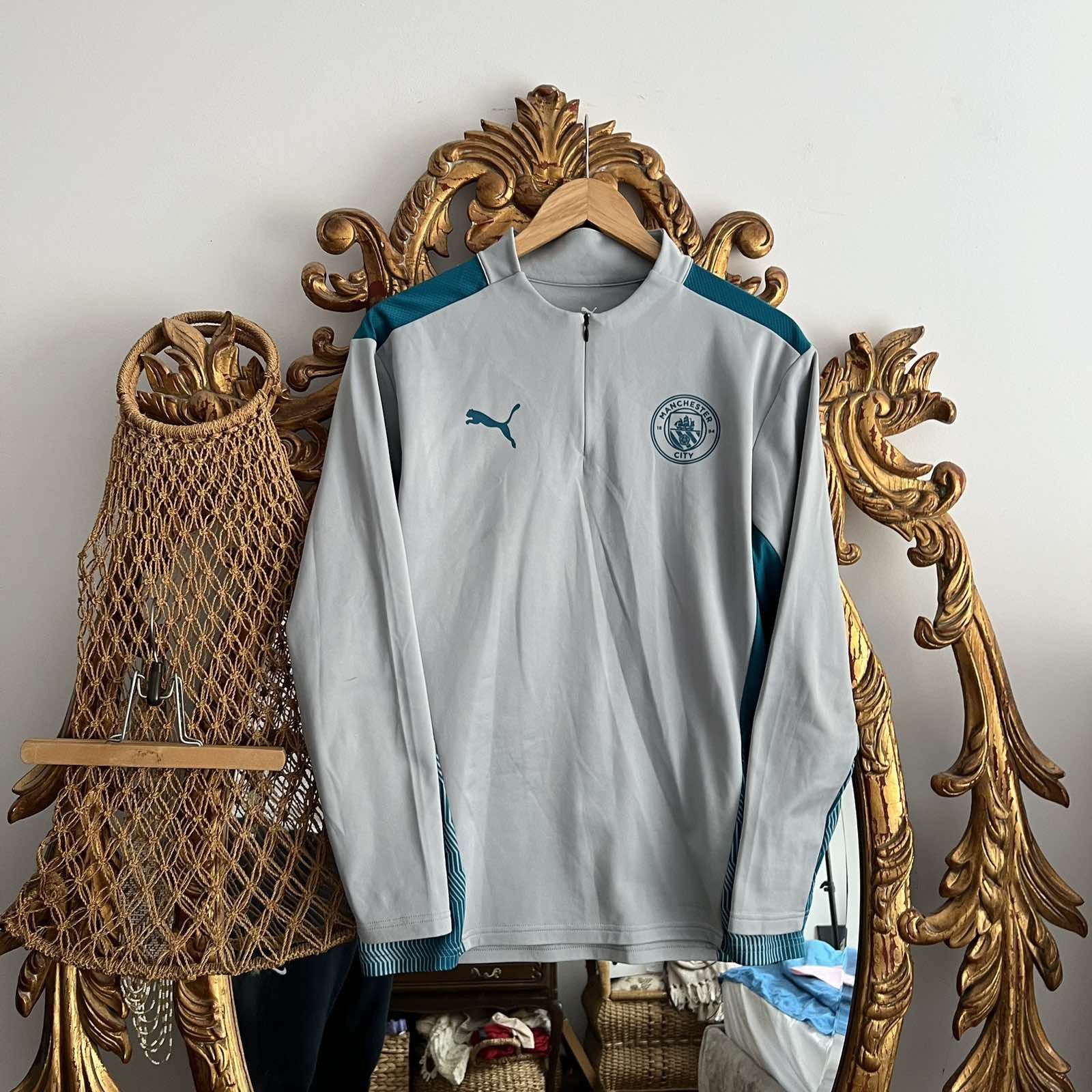 Puma Puma Manchester City Gray Soccer Long Sleeve T-Shirt Jersey Size US M / EU 48-50 / 2 - 1 Thumbnail