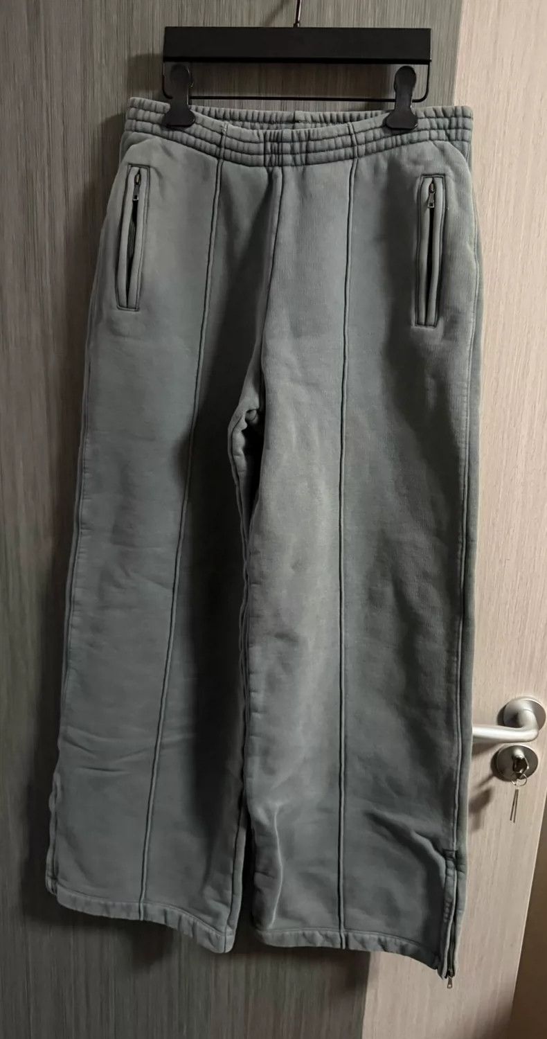 Our Legacy Our Legacy Gray fleece long pants, jeans, loose, casual, w Size US 38 / EU 54 - 1 Thumbnail
