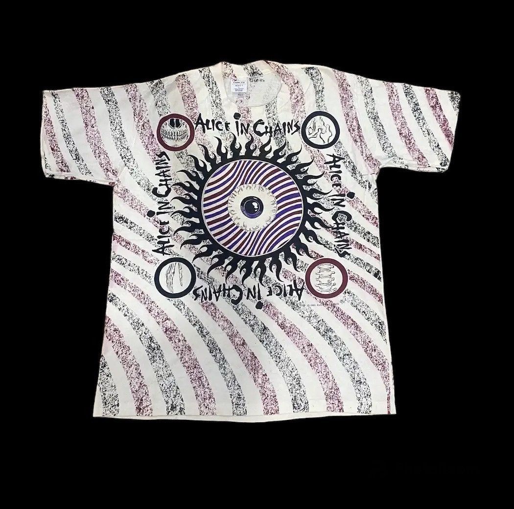 Band Tees SUPER RARE VINTAGE ALICE IN CHAIN OVER PRINT T-SHIRT Size US L / EU 52-54 / 3 - 1 Thumbnail