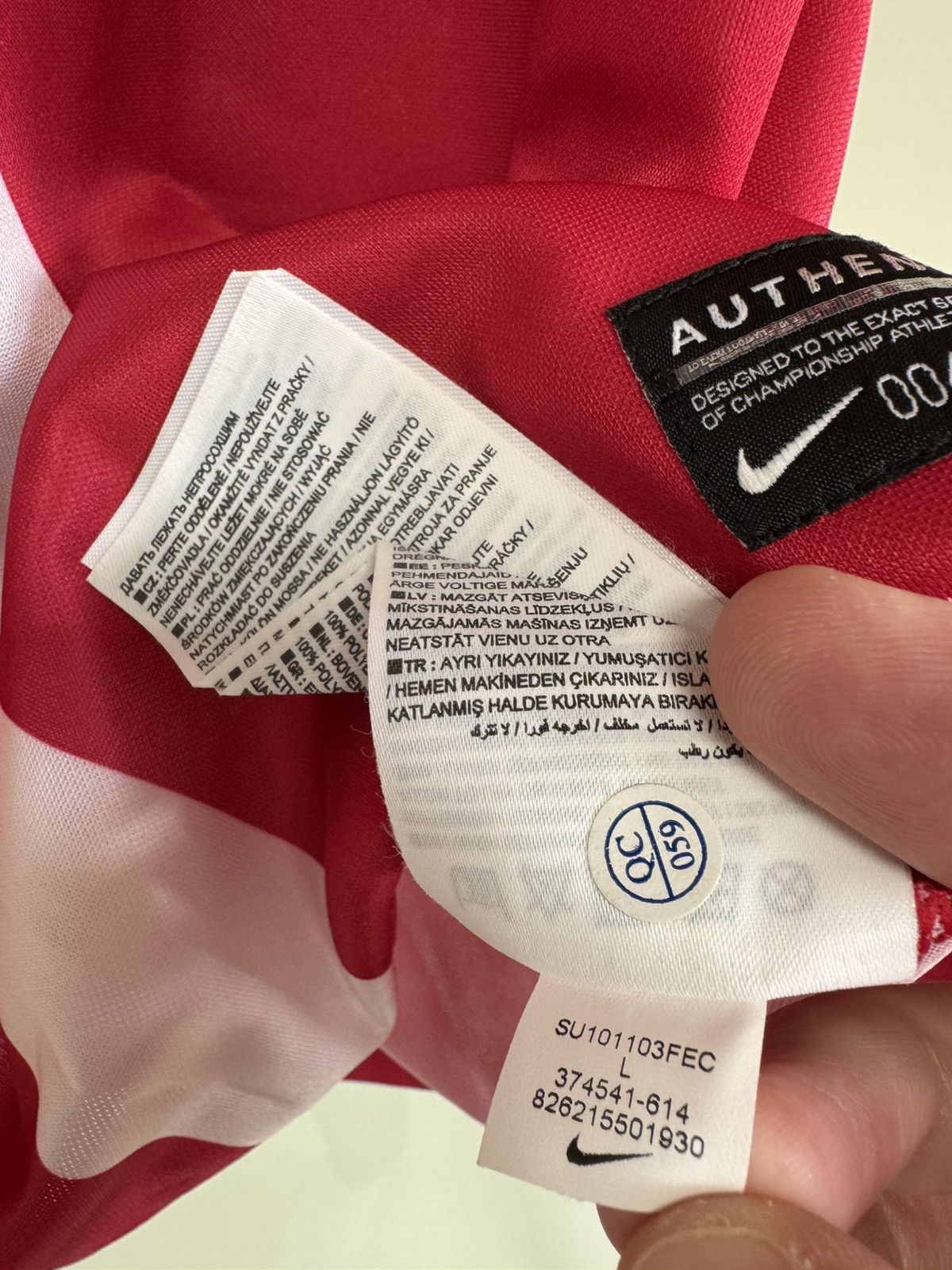 Nike Serbia 2010-2011 Home Soccer Jersey Football Kit Shirt Size US L / EU 52-54 / 3 - 13 Thumbnail
