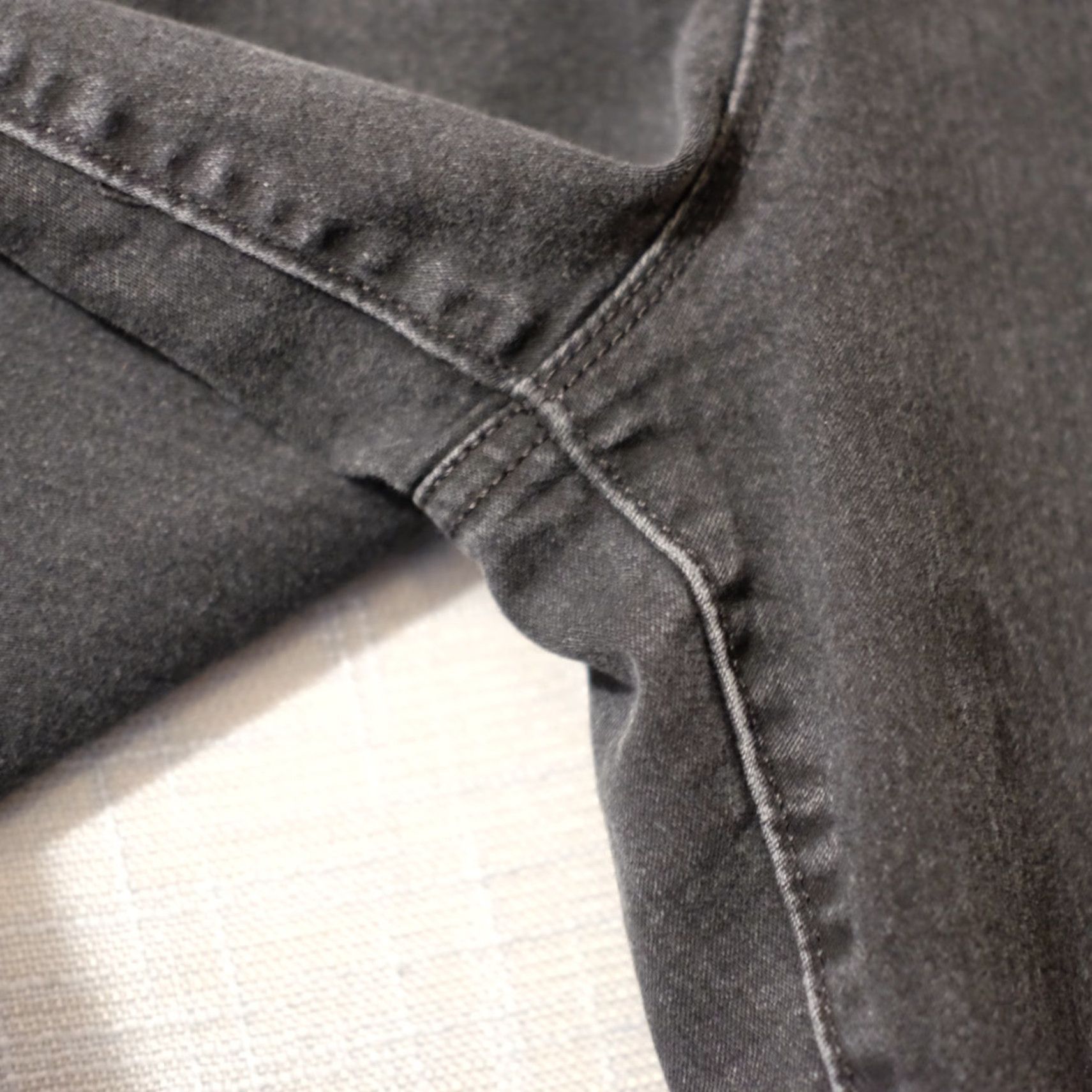 Gloria Vanderbilt VINTAGE Gloria Vanderbilt Jeans Pull On Charcoal Womens 16 Slim Straight 5-Pocket Denim Jeans All Around Slimming Effect Size 38" / US 16 / IT 52 - 4 Thumbnail