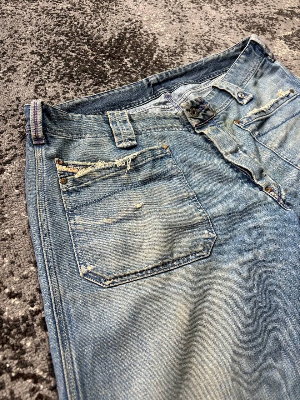 Diesel × Japanese Brand × Vintage Vintage Y2K Diesel Avant Garde faded Denim Logo Shorts Size US 36 / EU 52 - 2 Thumbnail