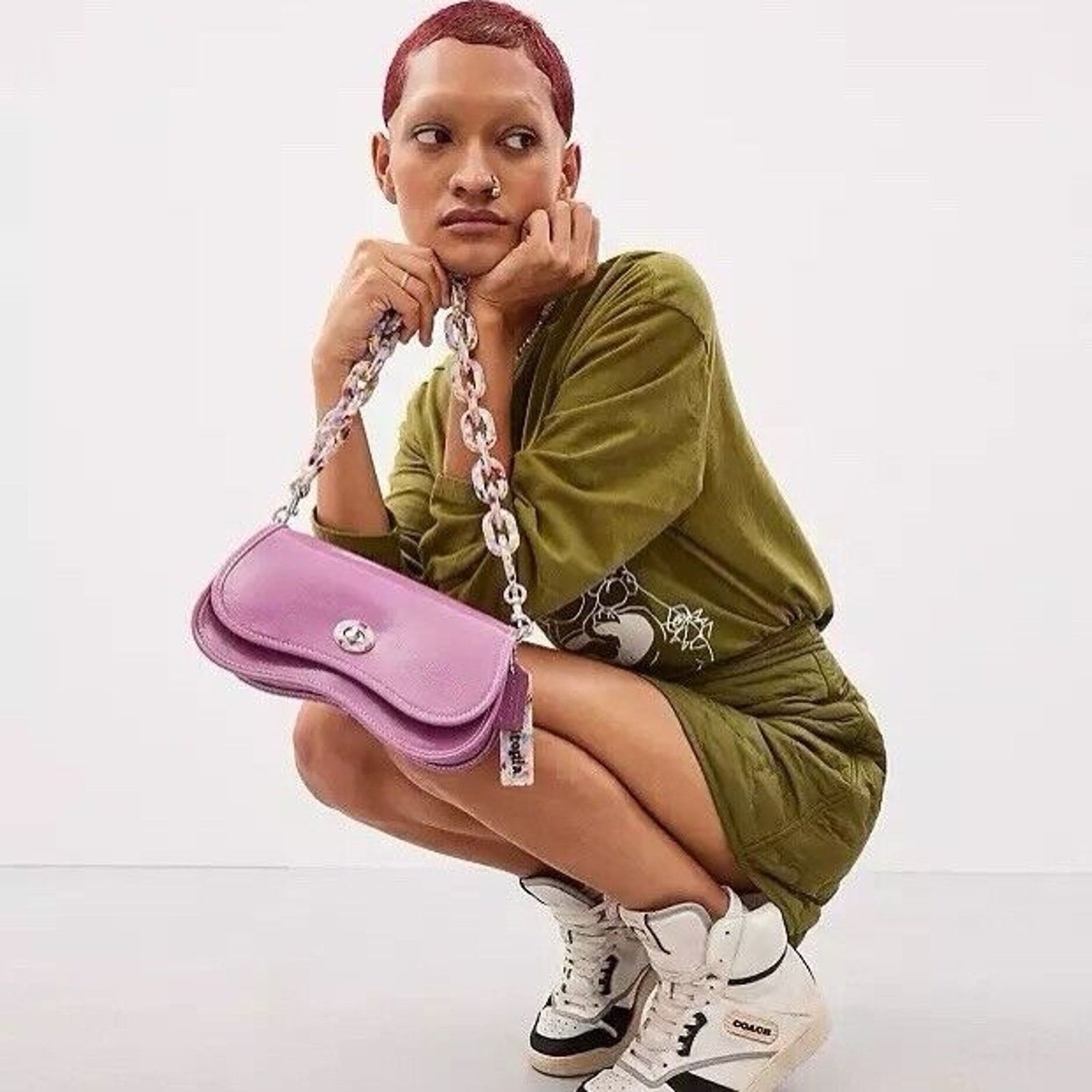 Coach NWT Coach Wavy Dinky Bag In Crinkle CQ056 Berry Size ONE SIZE - 9 Thumbnail