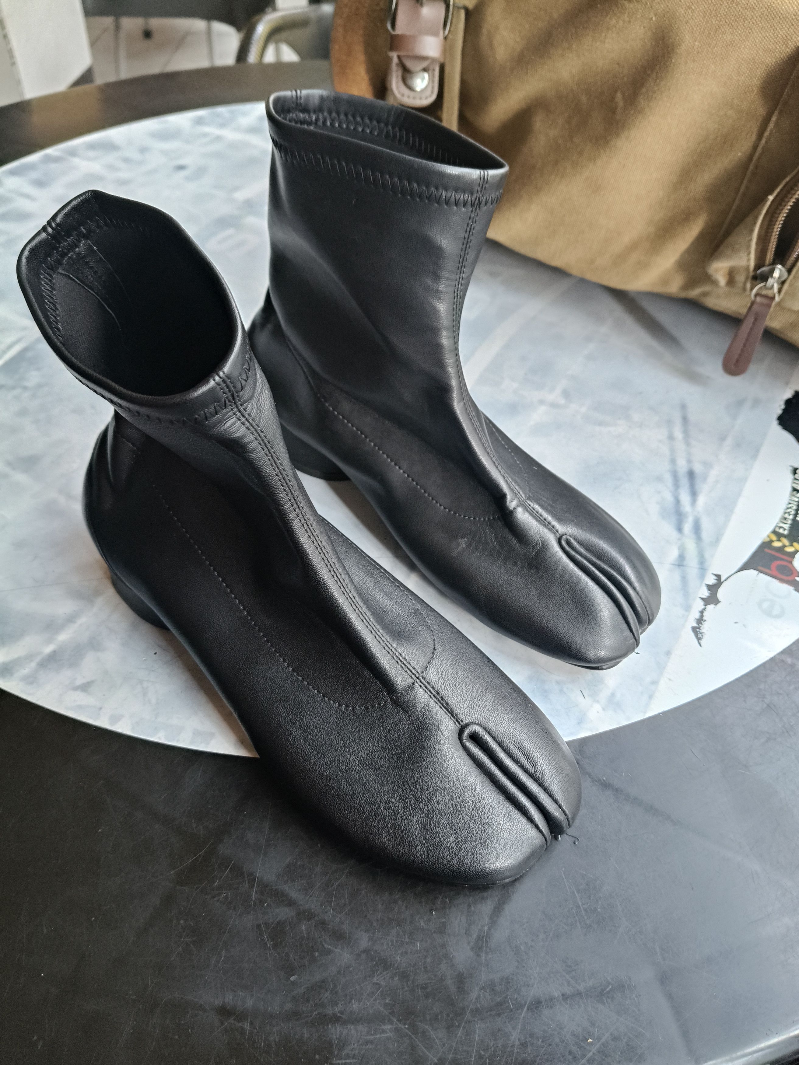 Maison Margiela 💥🥶Maison margiela tabi boot Size US 7 / IT 37 - 1 Thumbnail