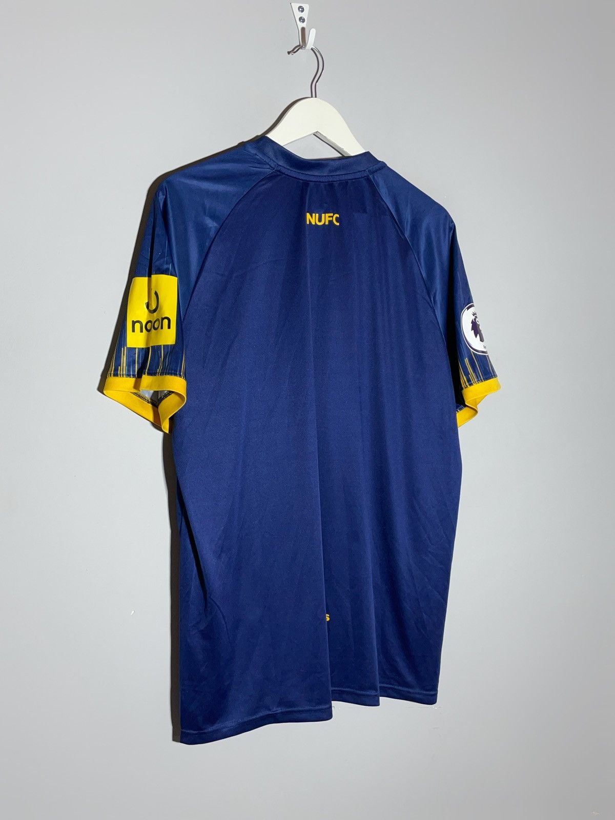 Other Newcastle United 2022/23 Away Y2k Streetwear Football Shirt Size US XL / EU 56 / 4 - 10 Thumbnail