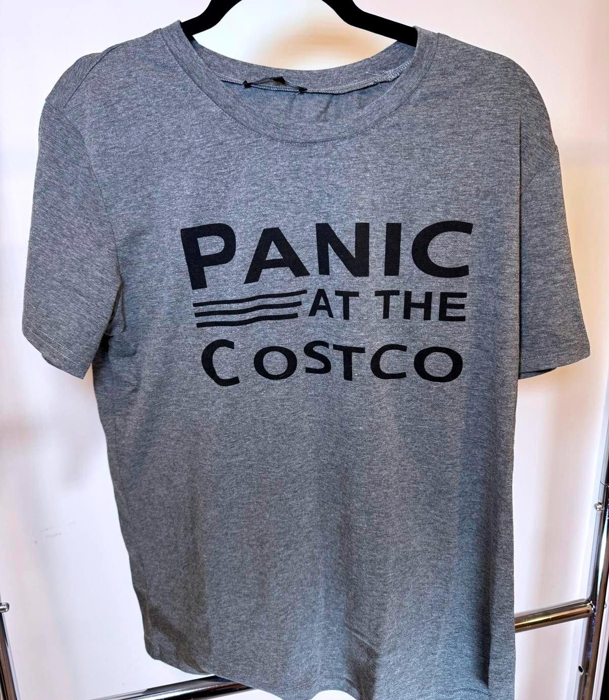 Designer Panic at the Costco Graphic T-Shirt - Size L Size L / US 10 / IT 46 - 1 Thumbnail