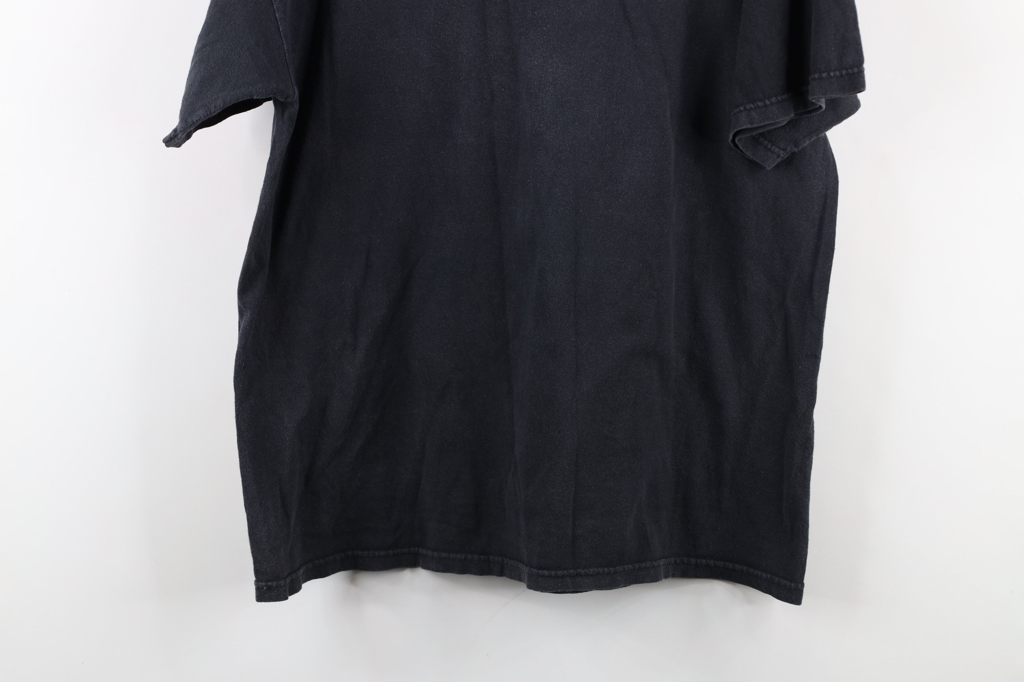 Vintage Vintage This Is It Michael Jackson Documentary T-Shirt Black Size US L / EU 52-54 / 3 - 14 Thumbnail