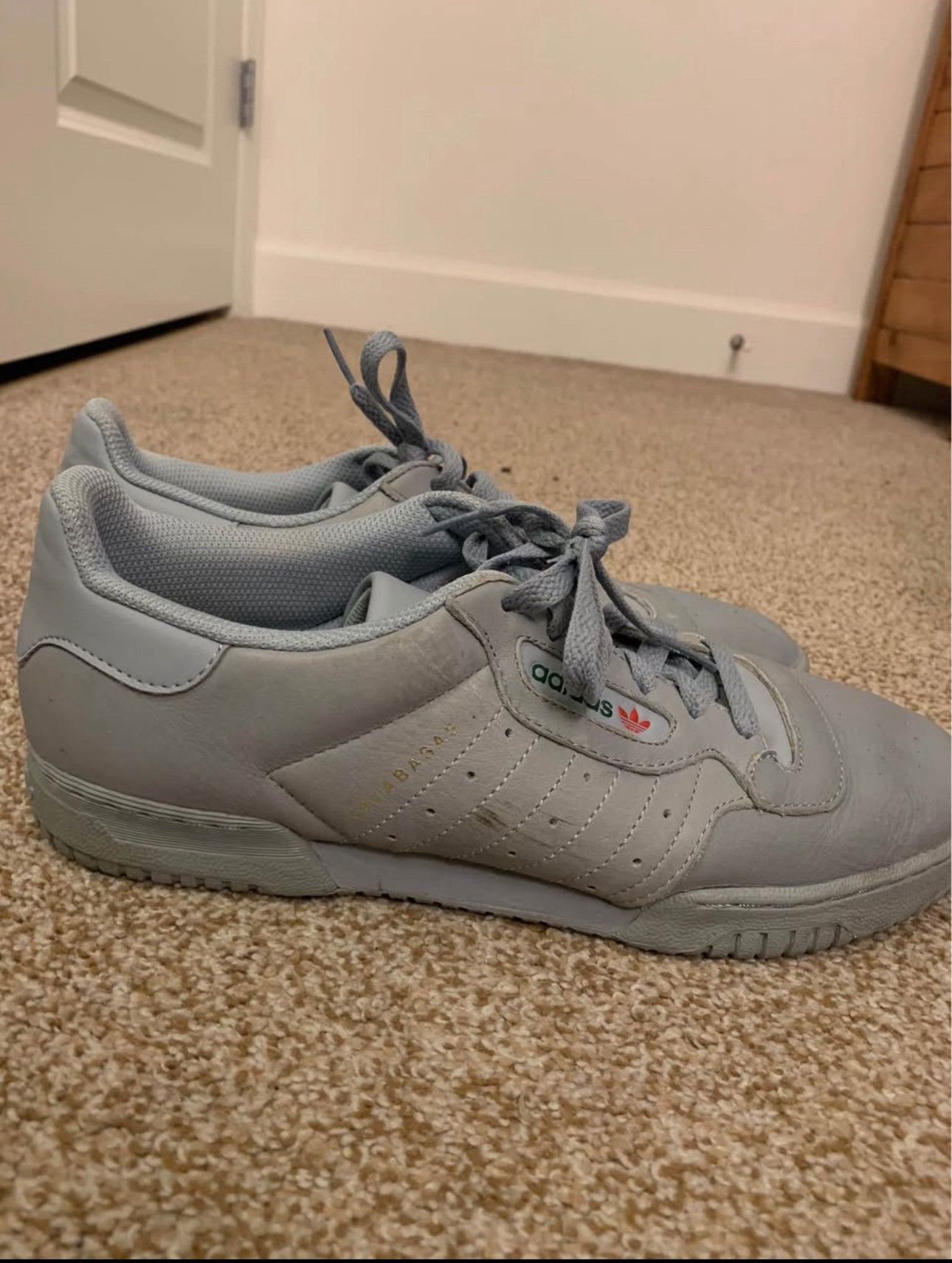Yeezy Yeezy Calabasas Powerphase Grey Size US 10 / EU 43 - 3 Thumbnail