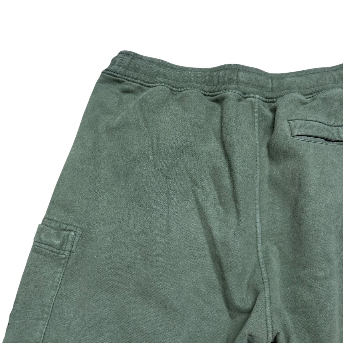 Stone Island Stone Island Shorts Pants Size US 34 / EU 50 - 8 Thumbnail