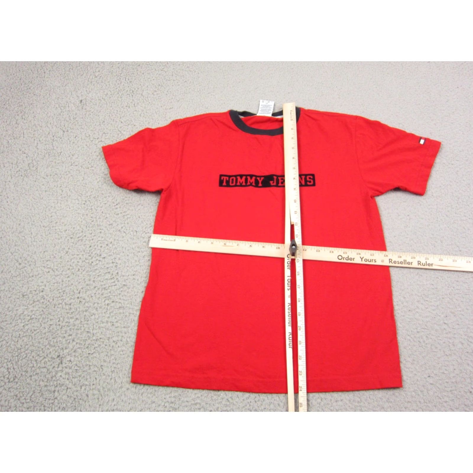 Tommy Hilfiger VINTAGE Tommy Hilfiger Shirt Mens M Red 90s Tommy Jeans Cotton Short Sleeve Crew Neck USA 90s Mens Size US M / EU 48-50 / 2 - 5 Thumbnail