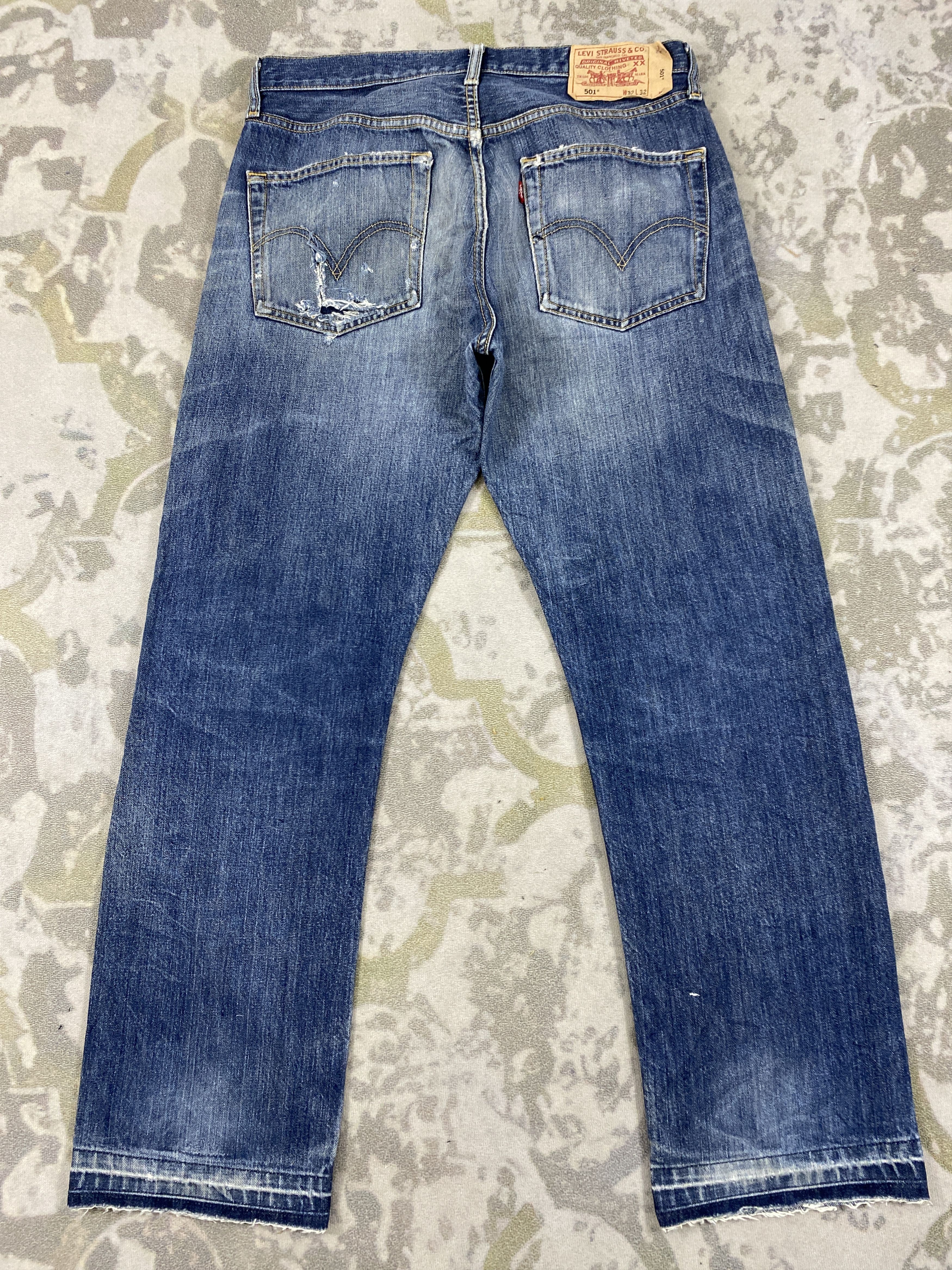 Levi's Vintage Levi's 501 Distressed Jeans 33x29.5 Denim - JN3870 Size US 33 - 2 Thumbnail