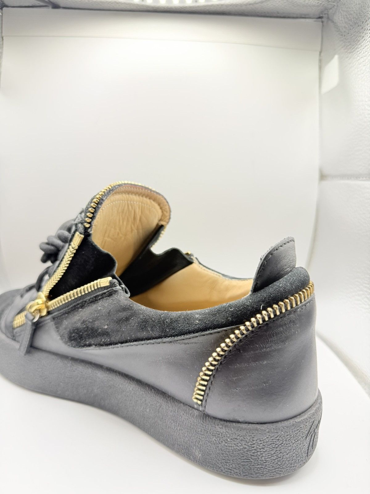 Giuseppe Zanotti Giuseppe Zanotti Black Low-Top Sneakers Size US 8.5 / EU 41-42 - 6 Thumbnail