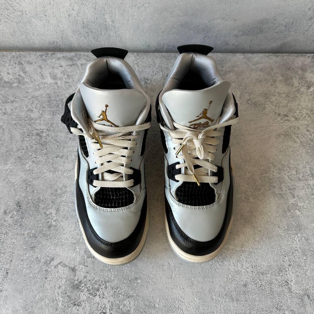 Jordan Brand Jordan 4 Retro Platinum Gold (GS) Size EU 40 Size US 7 / IT 37 - 6 Thumbnail