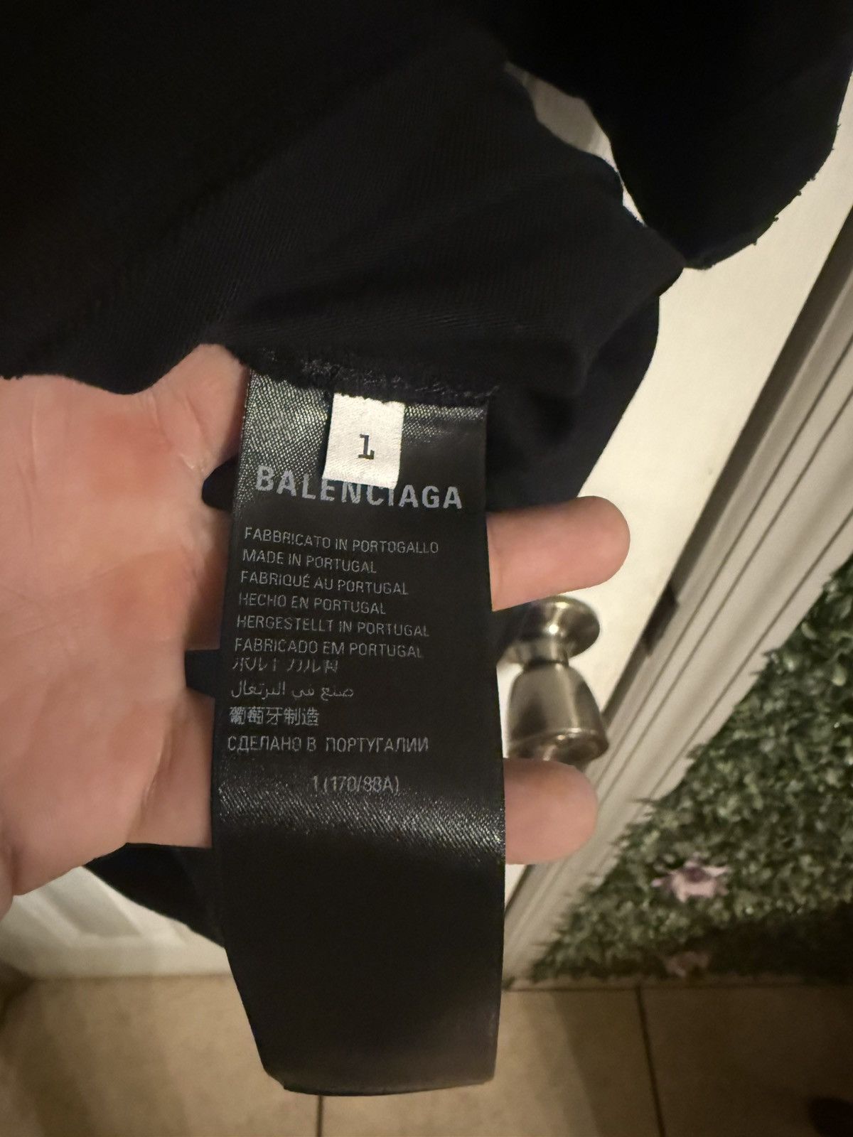Balenciaga Balenciaga paris moon tshirt Size US S / EU 44-46 / 1 - 5 Thumbnail