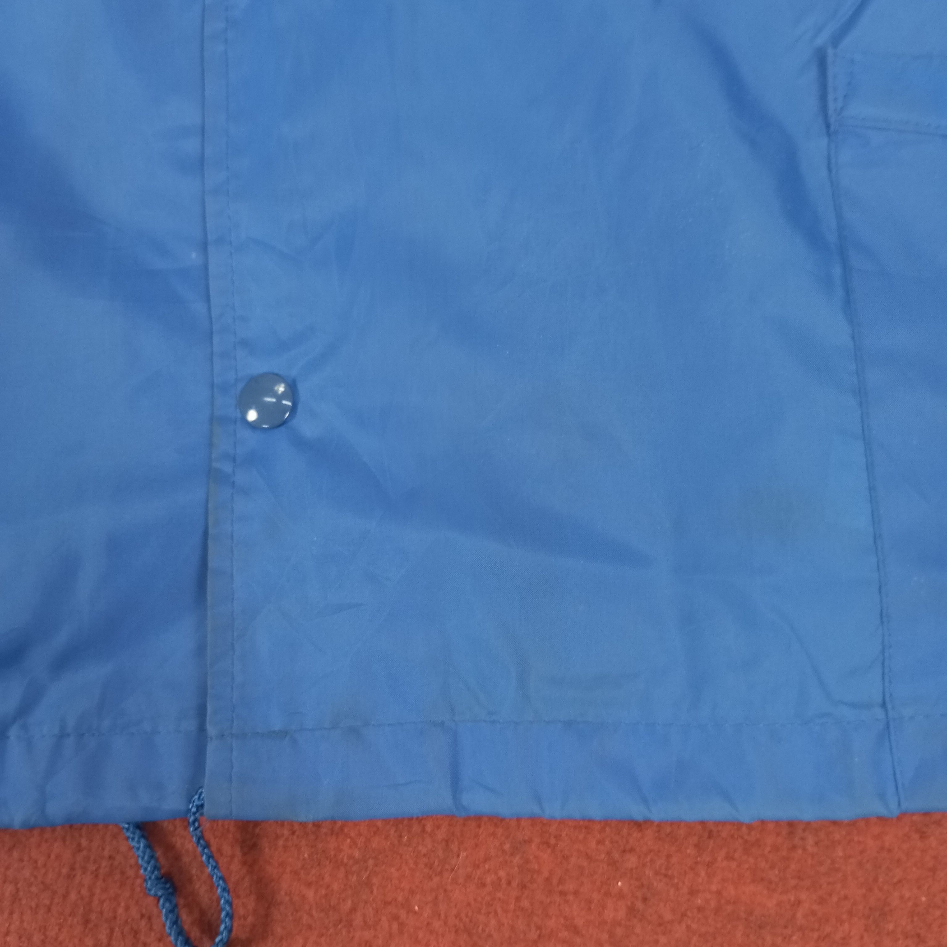 Vintage CNN International American Media News Windbreaker Jacket Size US L / EU 52-54 / 3 - 12 Thumbnail