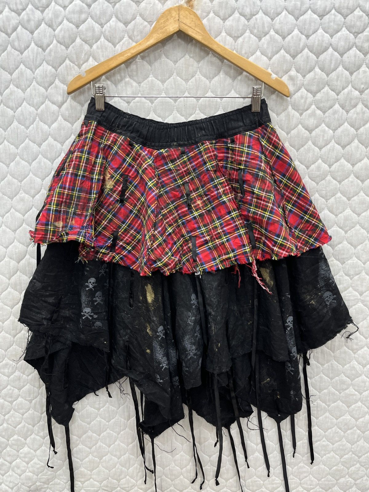 Beauty Beast × Japanese Brand × Seditionaries 🔥🔥🔥ARCHIVE HIDE ROCK TARTAN PUNK SKIRTS Size 32" / US 10 / IT 46 - 8 Thumbnail