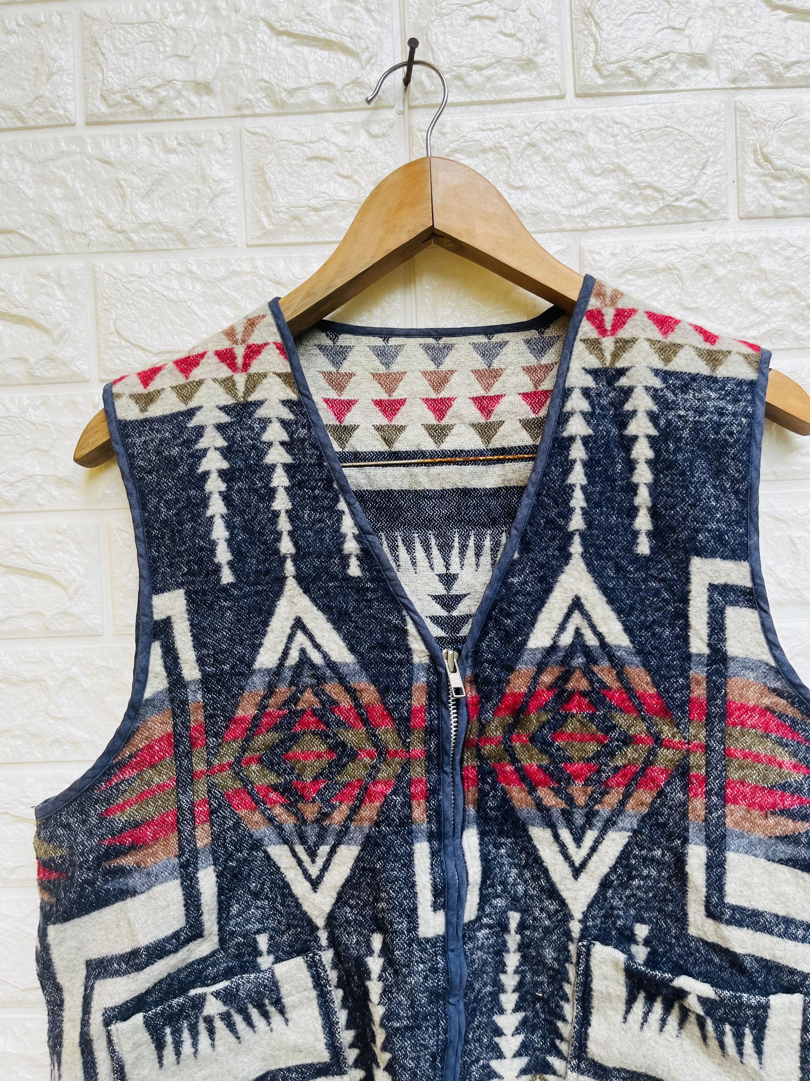 Japanese Brand Vintage Multicolour Vest Designer Fashion Style Size US M / EU 48-50 / 2 - 3 Thumbnail