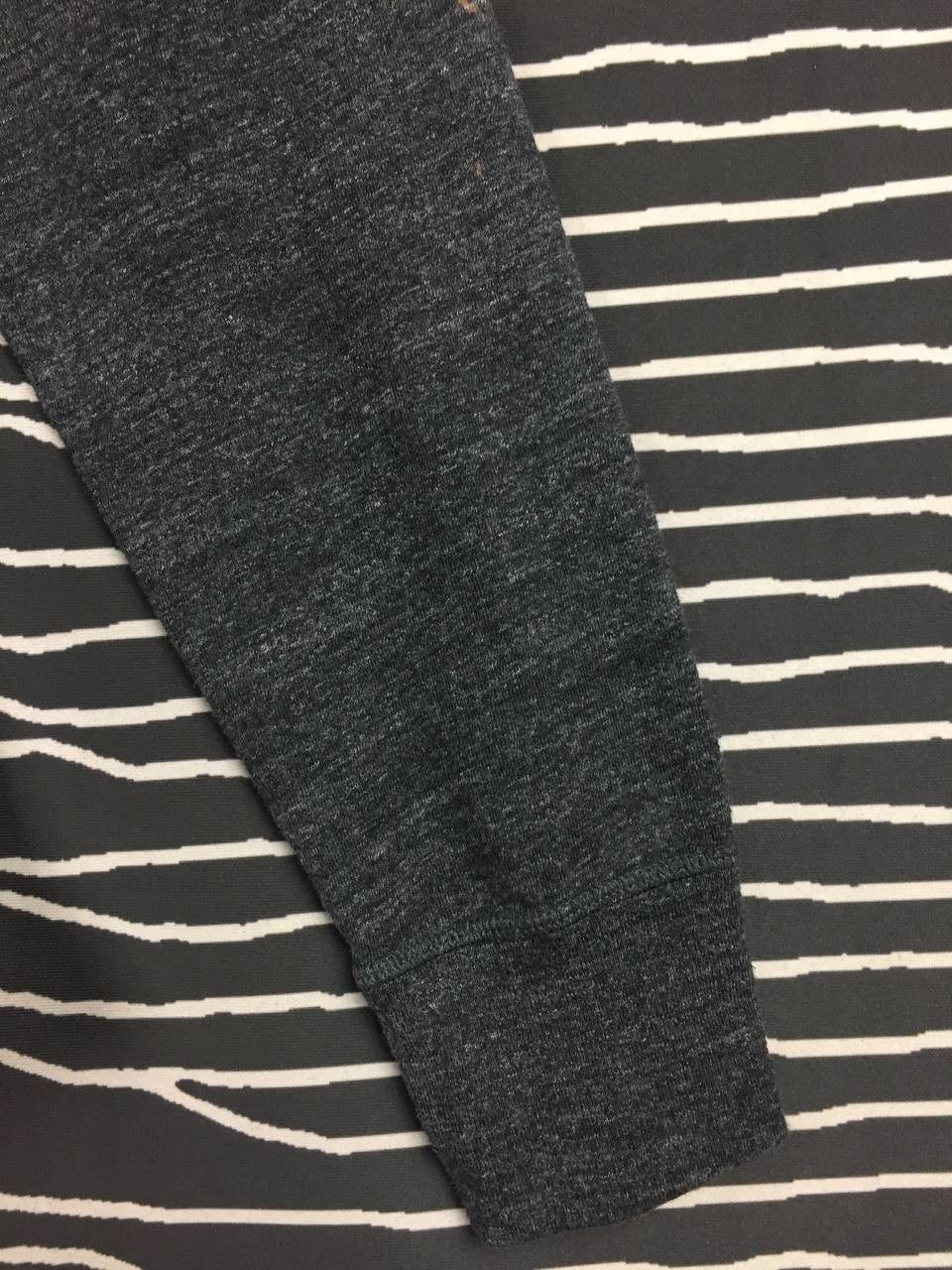 Gap × Vintage GAP Plain Casual Marled Hanley Neck Longsleeve Tee Size US M / EU 48-50 / 2 - 6 Thumbnail