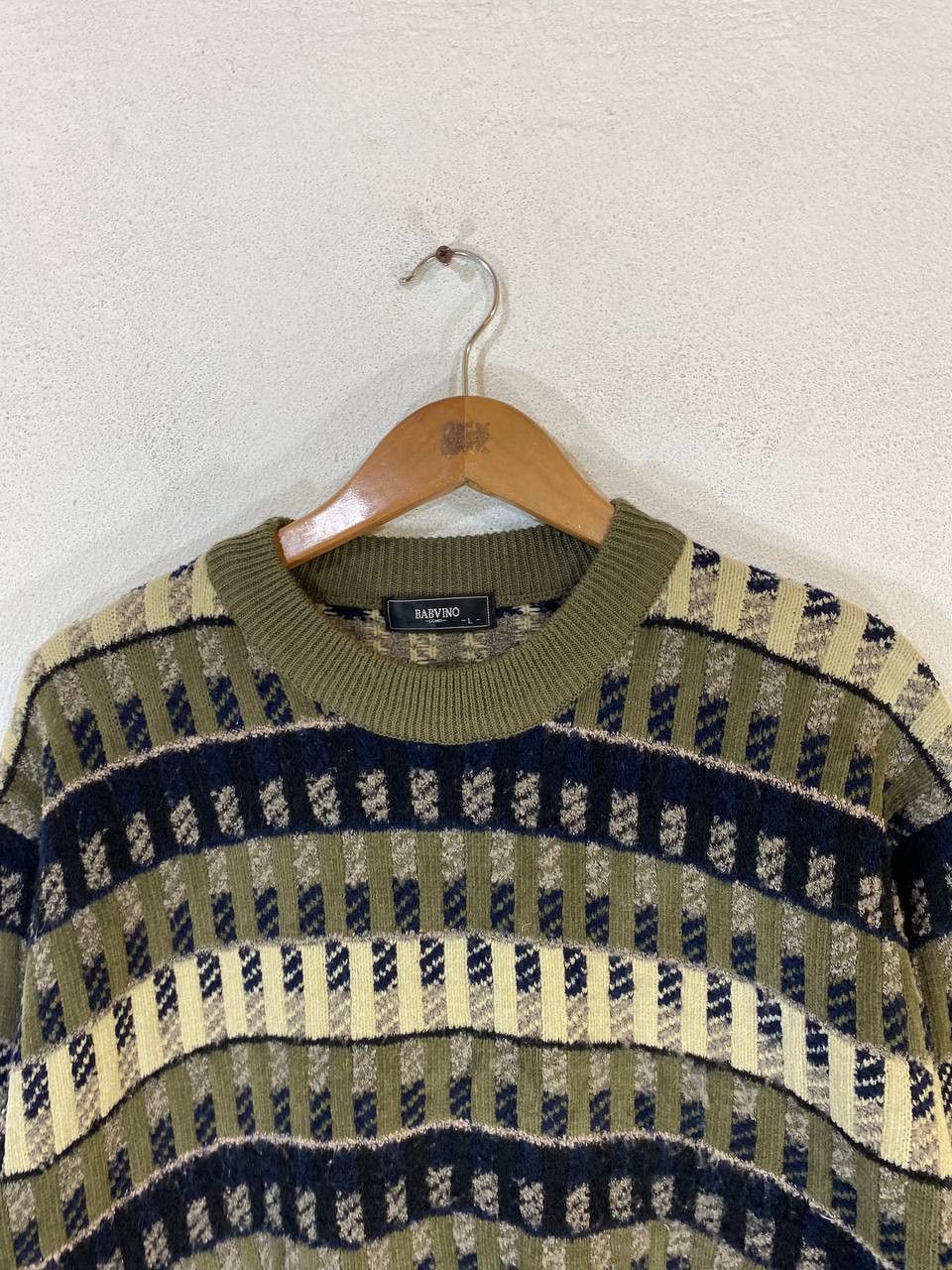 Japanese Brand vintage japanese brands knitwear very nice design Size US L / EU 52-54 / 3 - 2 Thumbnail