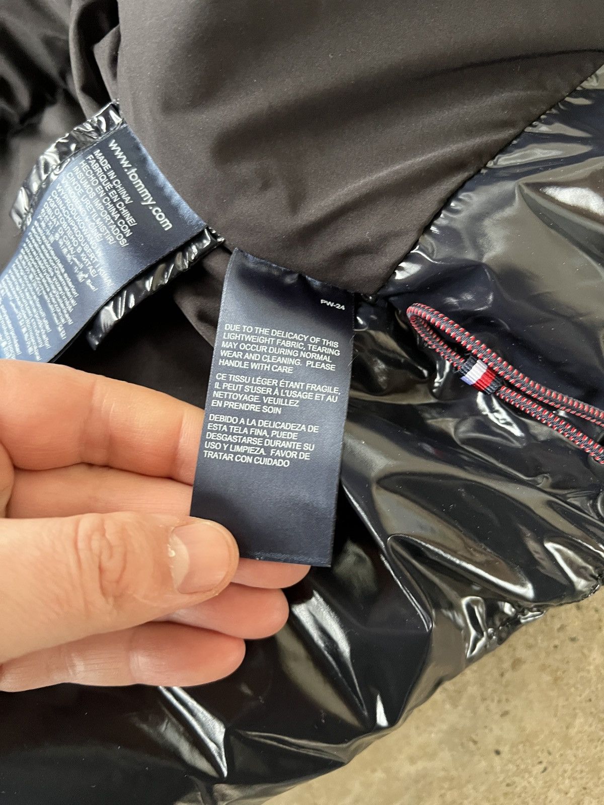 Tommy Hilfiger Tommy Hilfiger Down Jacket Size L / US 10 / IT 46 - 7 Thumbnail