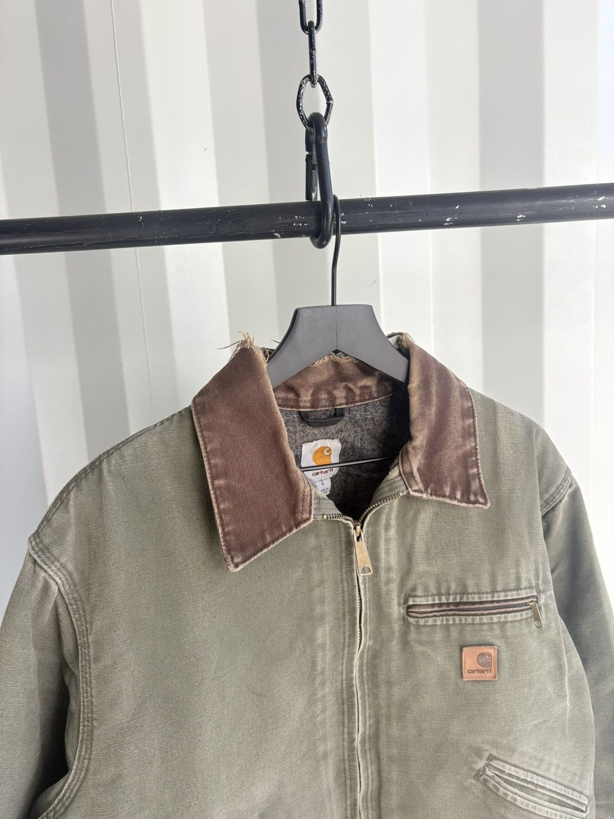 Carhartt Vintage Carhartt Detroit Faded Thrashed Jacket GRUNGE Boxy Size US L / EU 52-54 / 3 - 6 Thumbnail