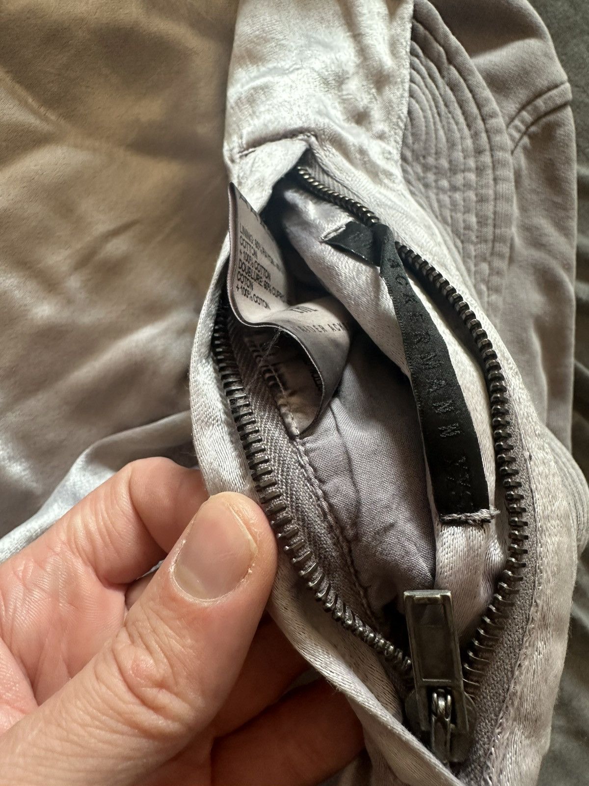 Haider Ackermann Haider Ackermann Reversible Perth Bomber Size US XXS / EU 40 - 5 Thumbnail