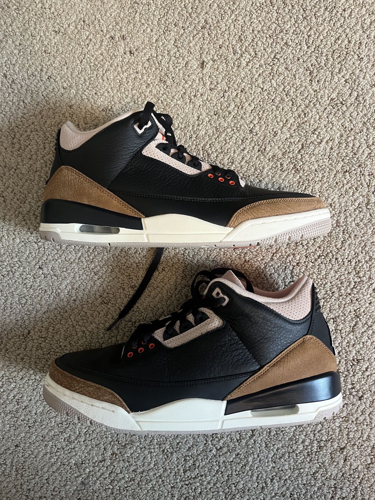 Jordan Brand Air Jordan 3 Desert Elephant Size US 11.5 / EU 44-45 - 1 Thumbnail