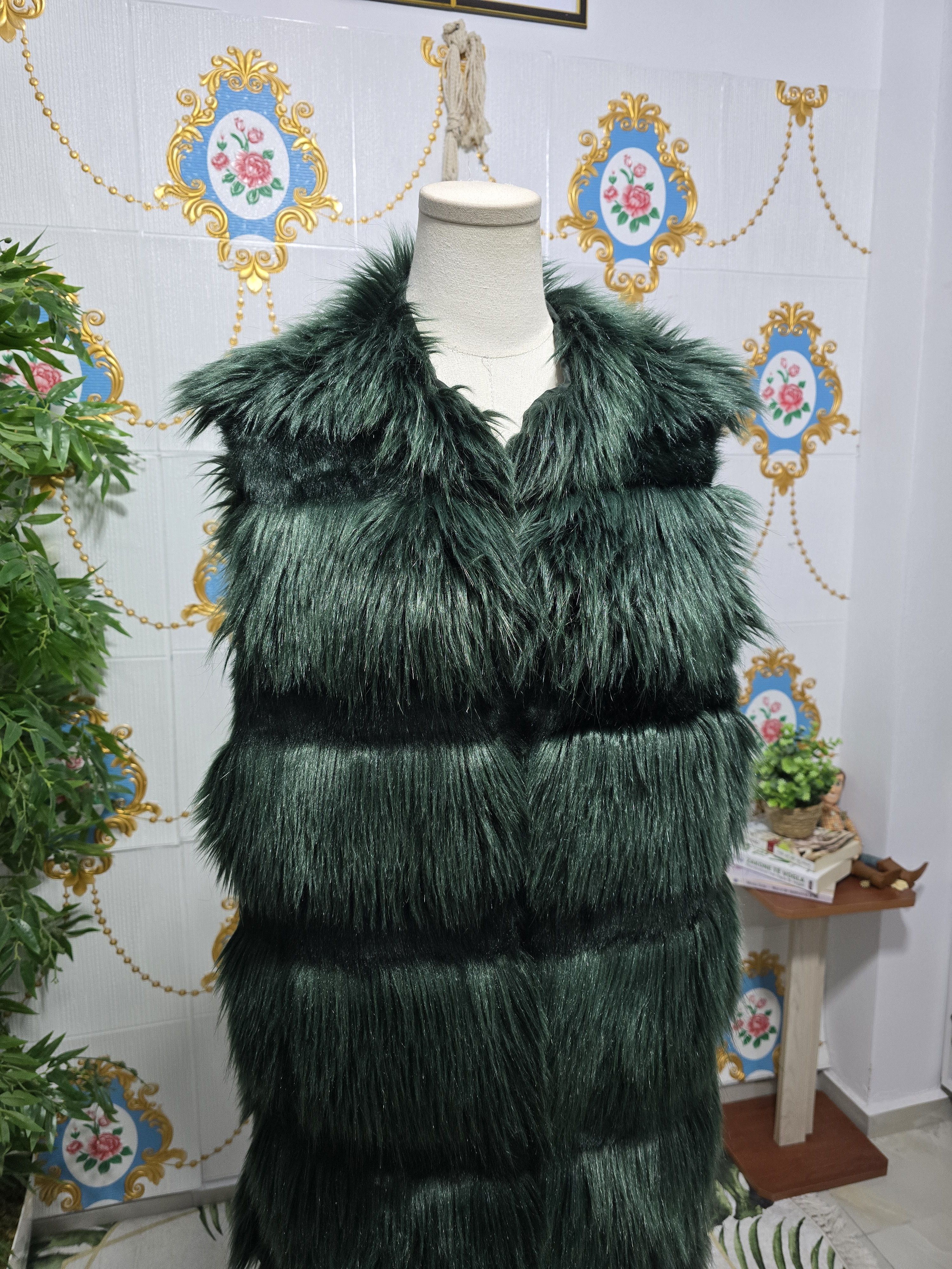 Liu Jo LIU JO beautiful green FUR for women size MEDIUM Size M / US 6-8 / IT 42-44 - 2 Thumbnail