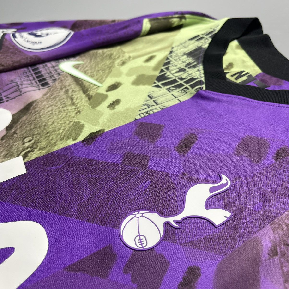 Nike TOTTENHAM NIKE 2021/2022 FOOTBALL THIRD JERSEY #7 SON Size US M / EU 48-50 / 2 - 5 Thumbnail