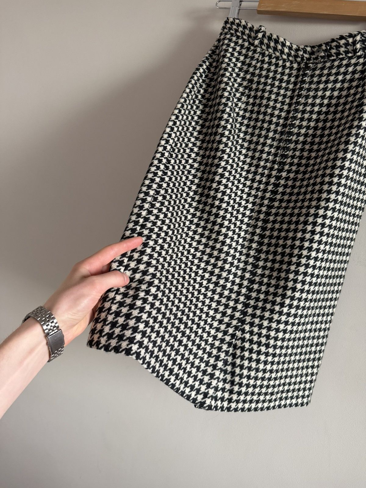 Celine Vintage Celine Wool Houndstooth Pencil Skirt Size 28" / US 6 / IT 42 - 2 Thumbnail