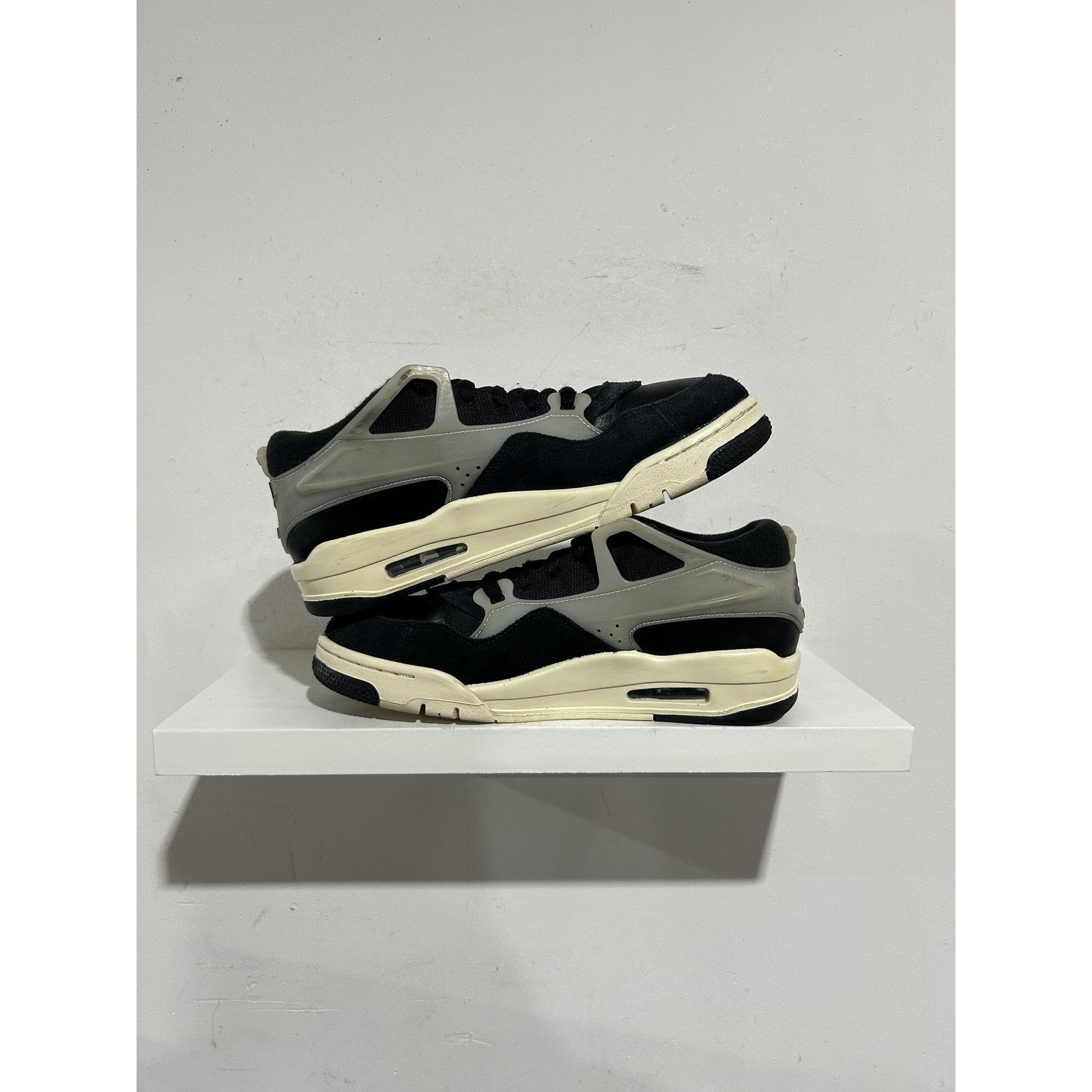 Jordan Brand JORDAN 4 RM BLACK SAIL SIZE 7 PREOWNED Size US 7 / IT 37 - 2 Thumbnail