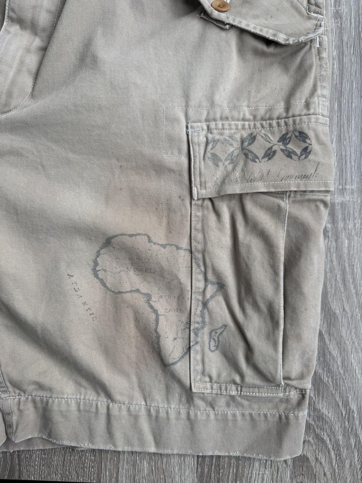 Polo Ralph Lauren Vintage Polo Ralph Lauren Safari Africa Cargo Printed Shorts Size US 36 / EU 52 - 7 Thumbnail